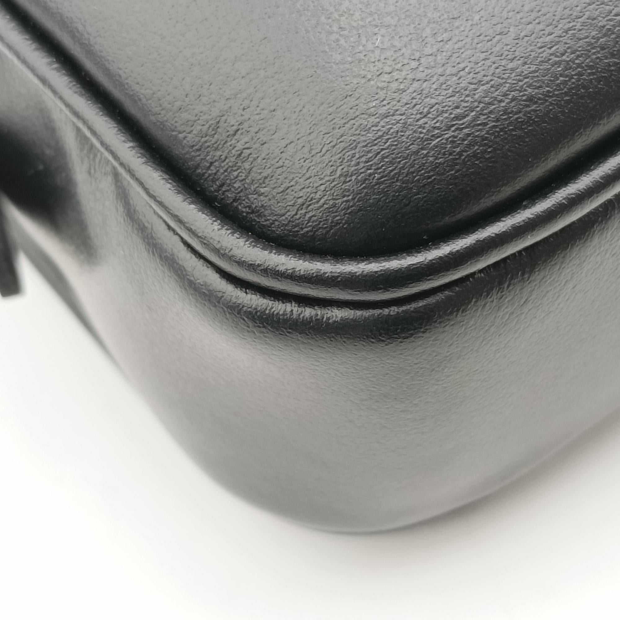 Pre-owned Miu Miu logo Black leather  bum bag/waist bag | stylenewstar
