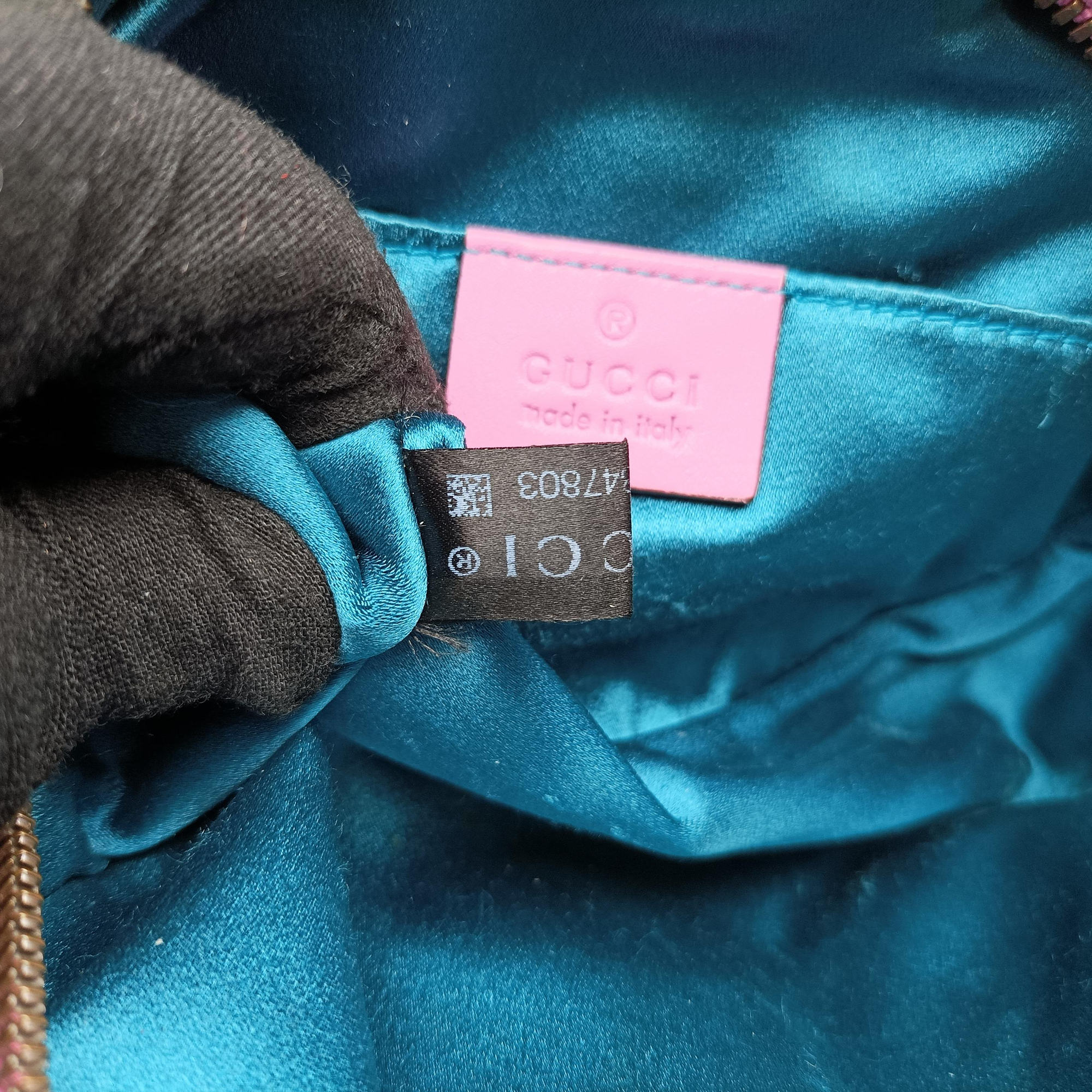 Pre-owned Gucci GG Marmont Pink velour 476434 bum bag/waist bag | stylenewstar