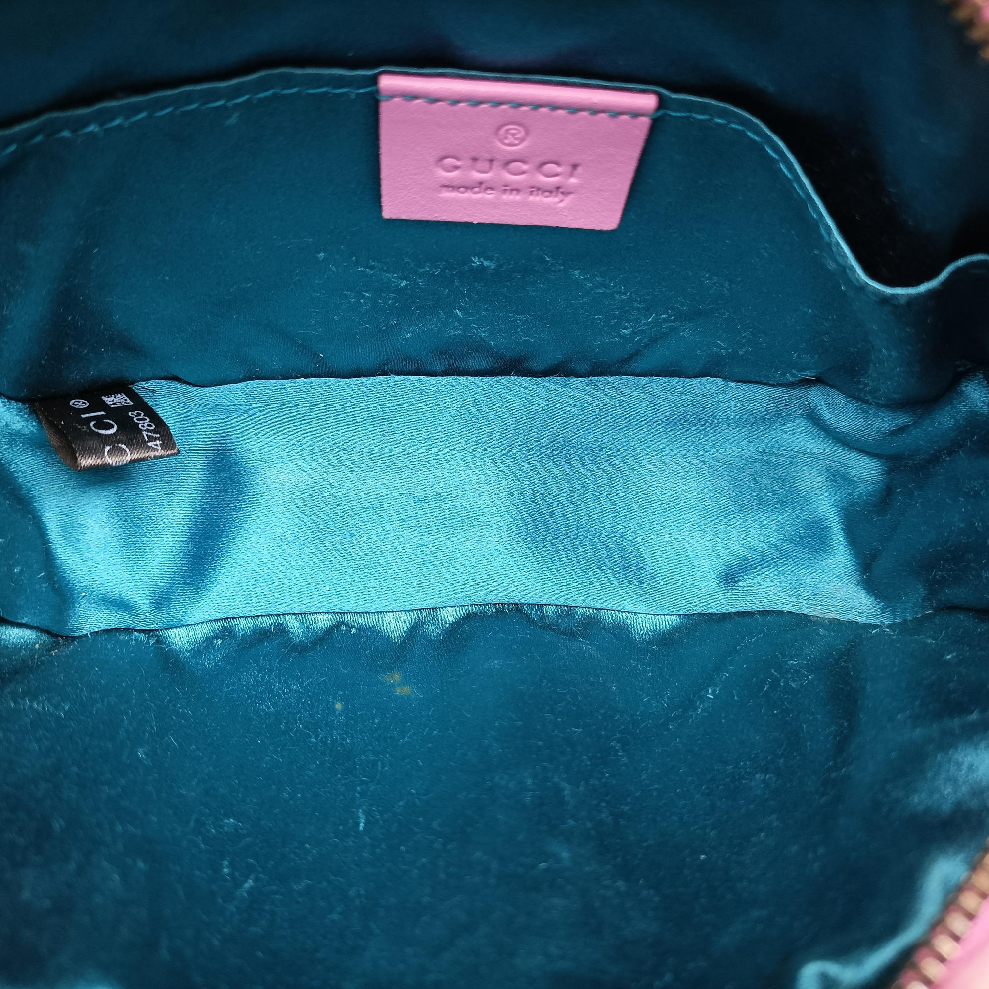 Pre-owned Gucci GG Marmont Pink velour 476434 bum bag/waist bag | stylenewstar