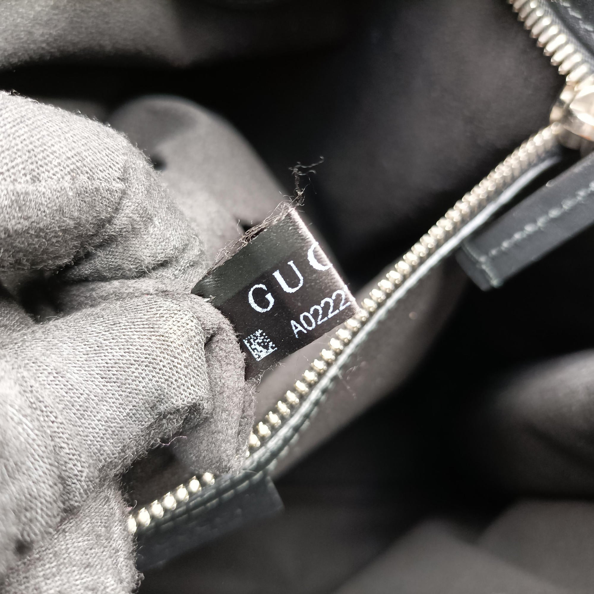 Pre-owned Gucci GG Supreme Bee Multicolour PVC coated canvas 450950 shoulderbag | stylenewstar