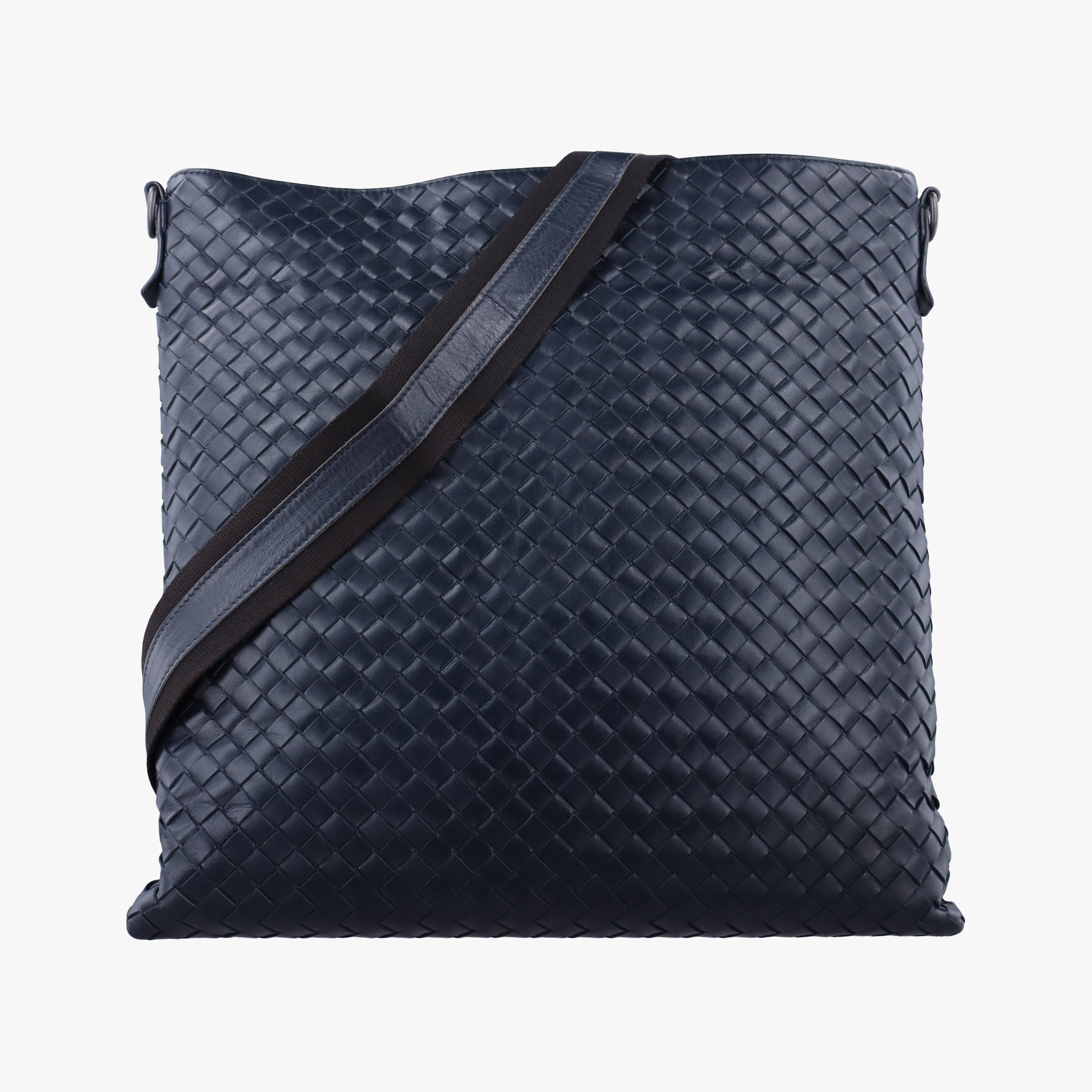 Pre-owned Bottega Veneta Intrecciato Navy lambskin  shoulderbag | stylenewstar