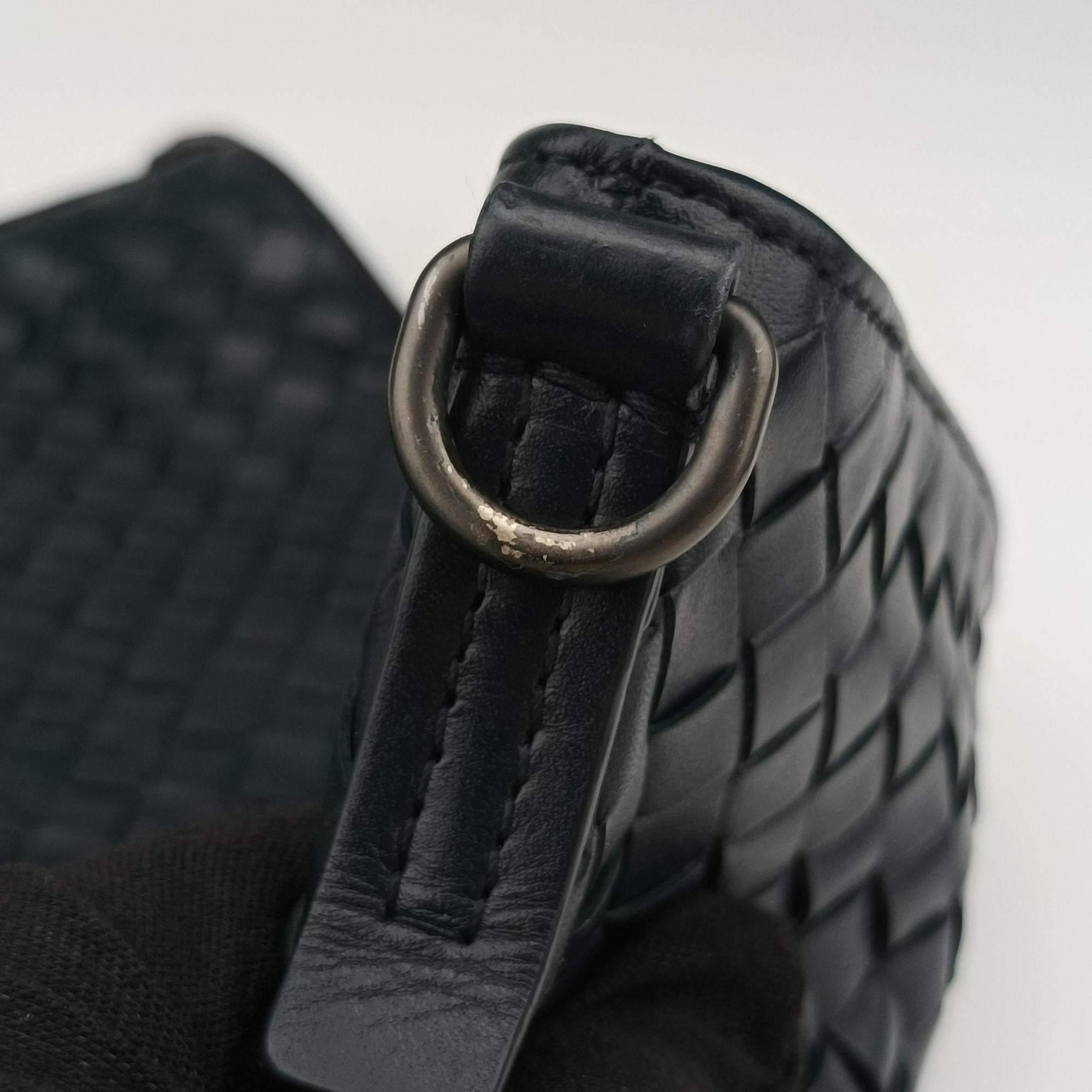 Pre-owned Bottega Veneta Intrecciato Navy lambskin  shoulderbag | stylenewstar