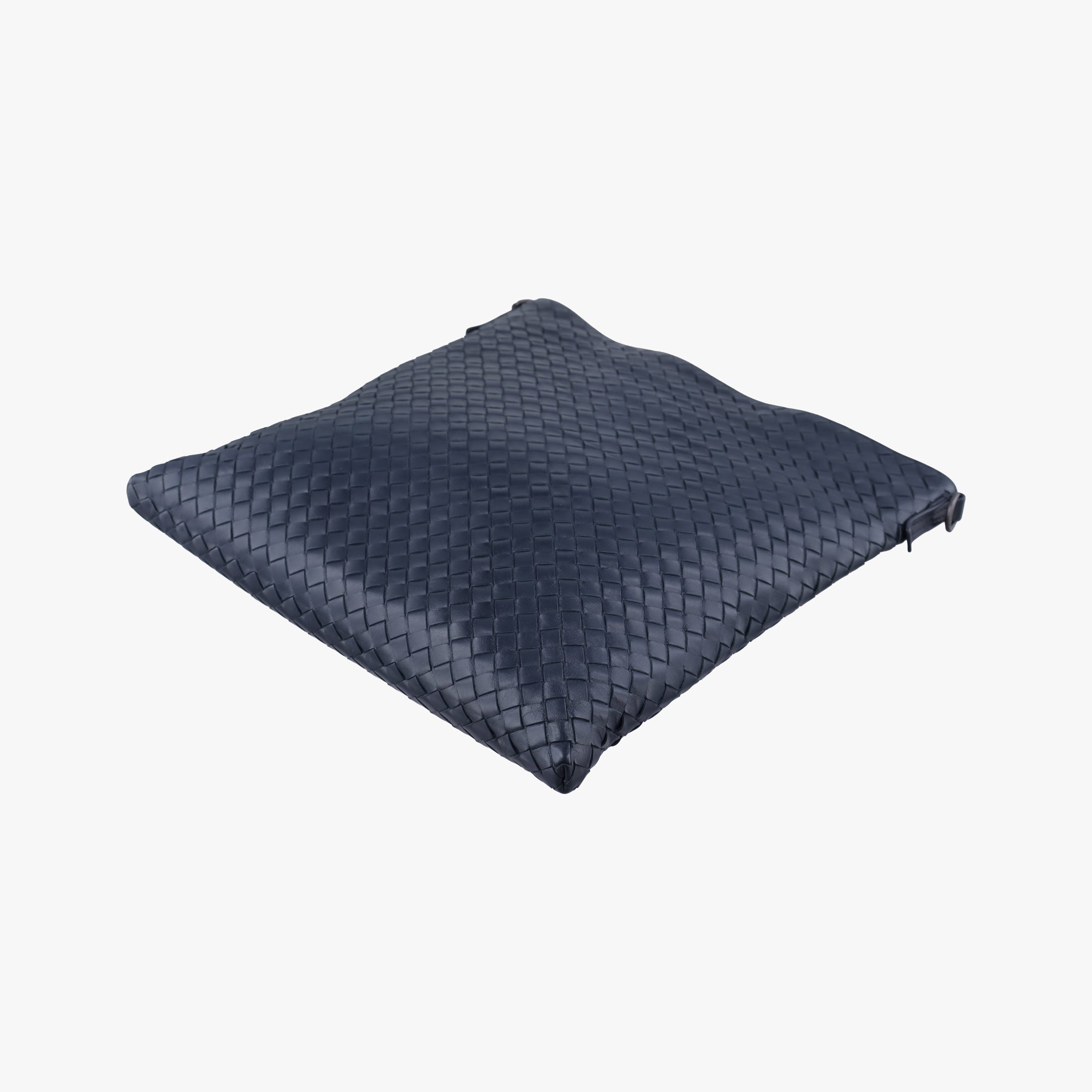 Pre-owned Bottega Veneta Intrecciato Navy lambskin  shoulderbag | stylenewstar