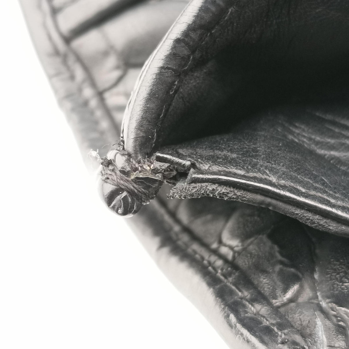 Pre-owned Christian Dior 61 Hobo Black Leather×Patent  handbag | stylenewstar