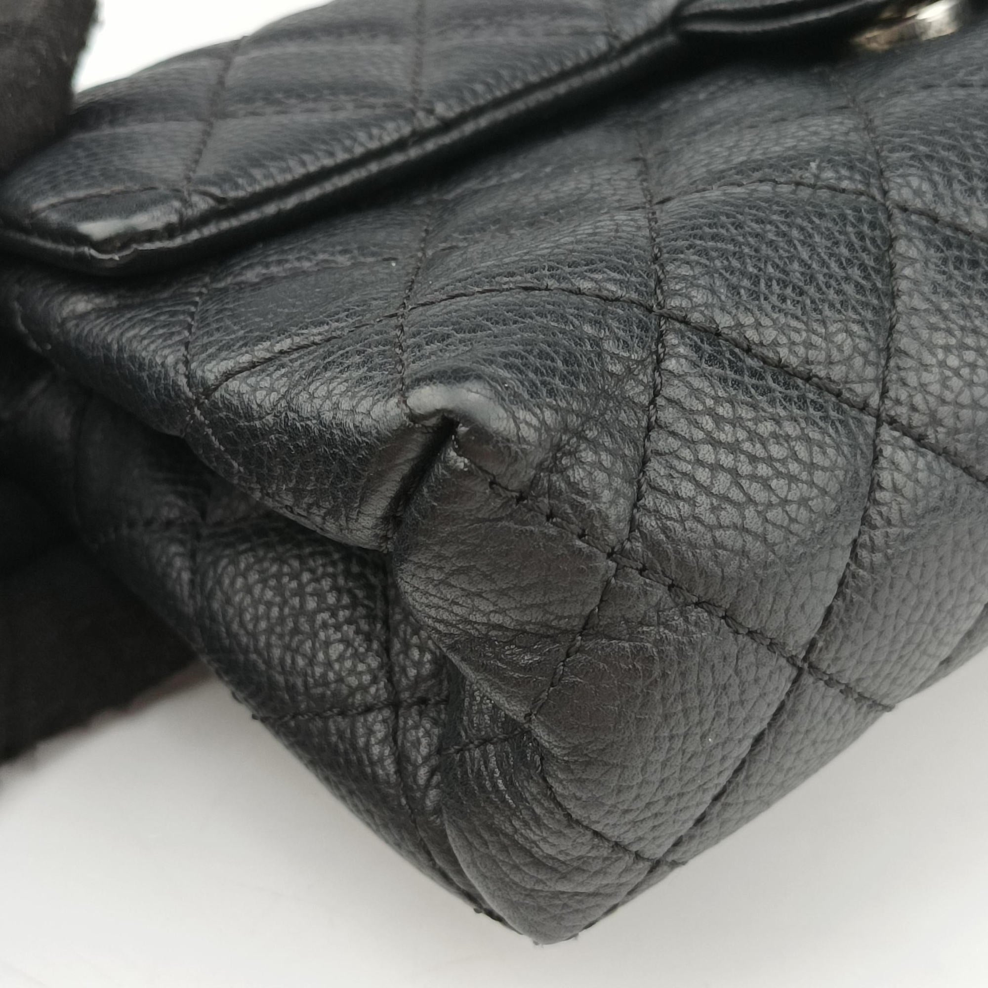 Pre-owned Chanel Matelasse 2.55 Black pebbled U48753 bum bag/waist bag | stylenewstar