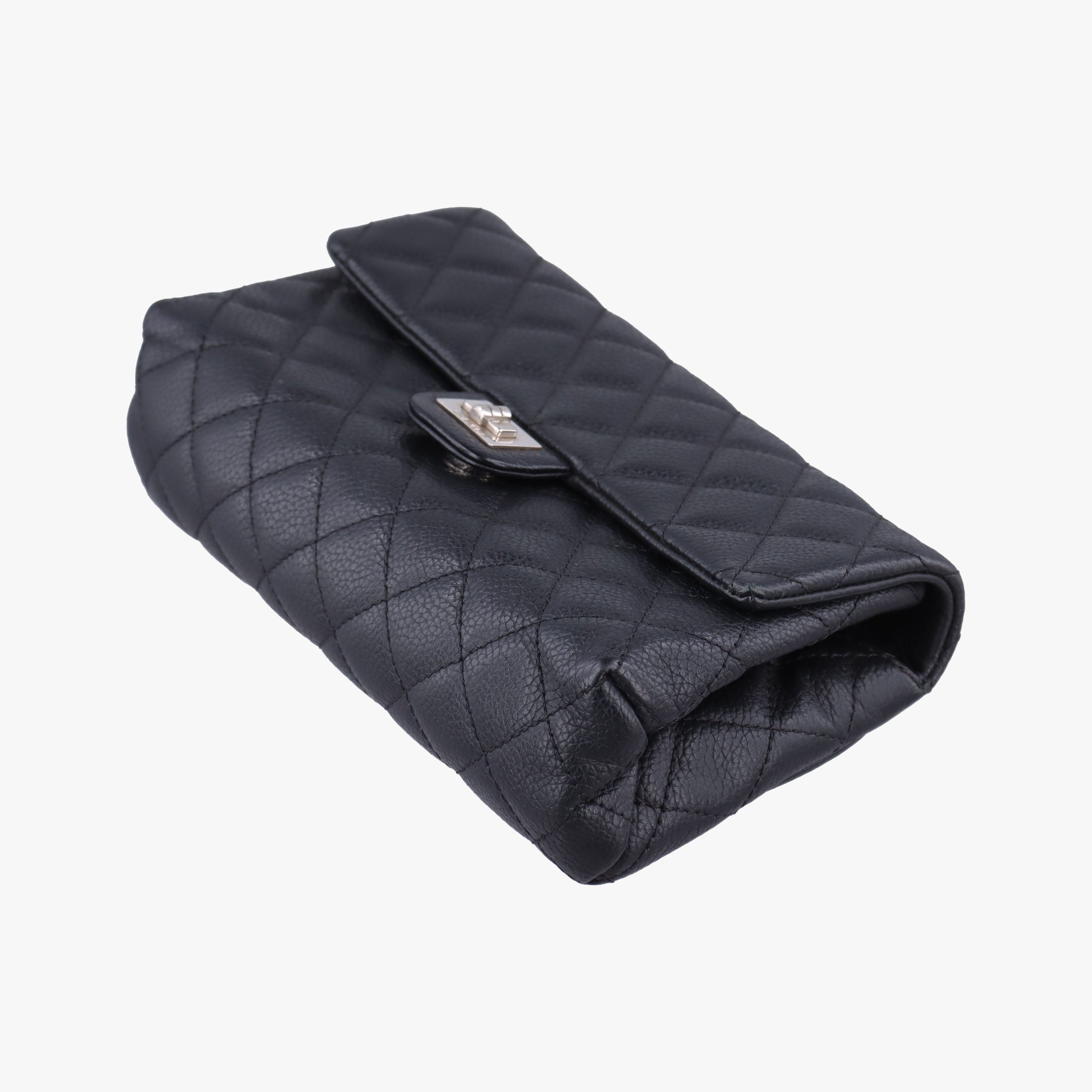 Pre-owned Chanel Matelasse 2.55 Black pebbled U48753 bum bag/waist bag | stylenewstar