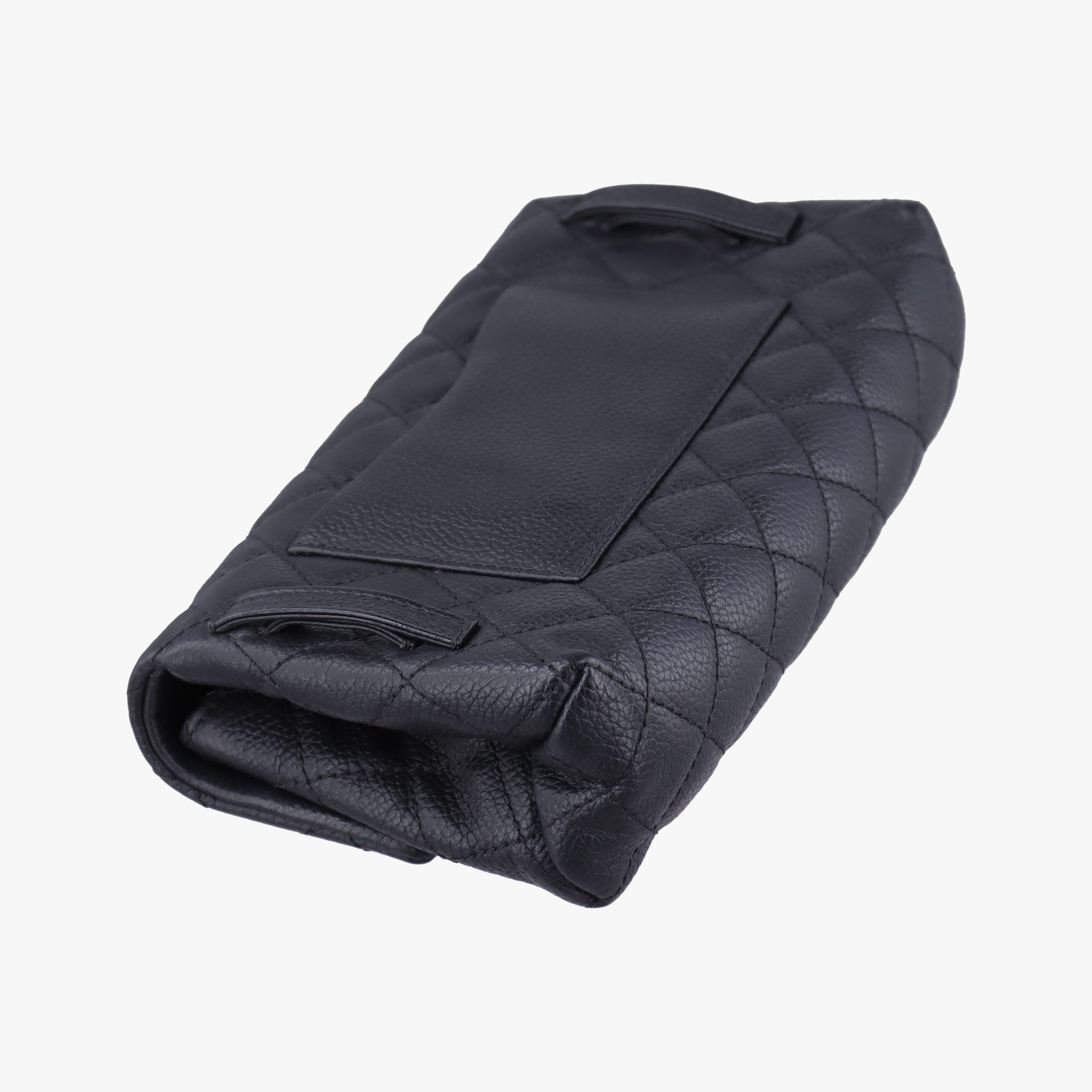 Pre-owned Chanel Matelasse 2.55 Black pebbled U48753 bum bag/waist bag | stylenewstar