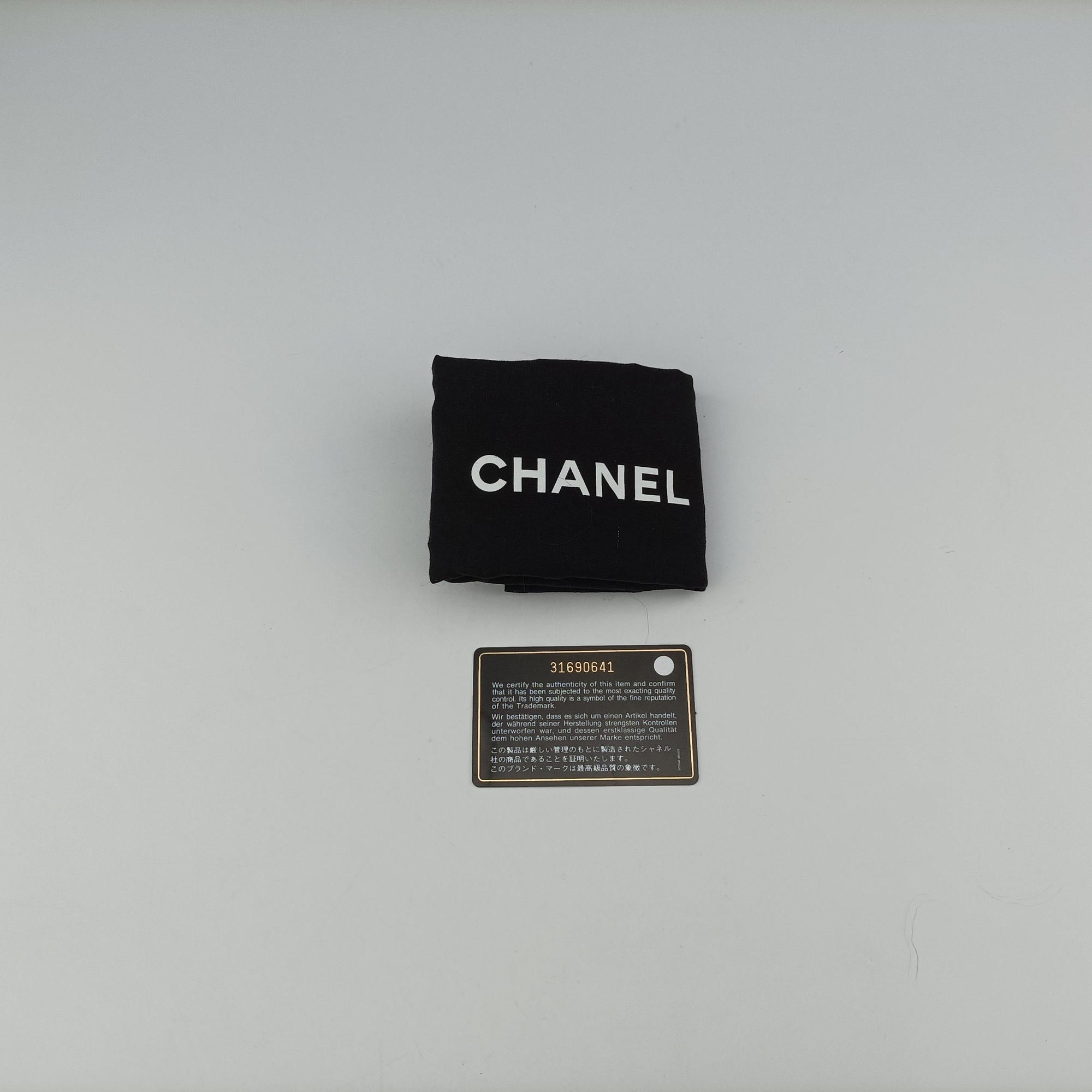 Secondhand Chanel Shearling CC Hook Card Holder Blue wool AP2397 handbag | stylenewstar