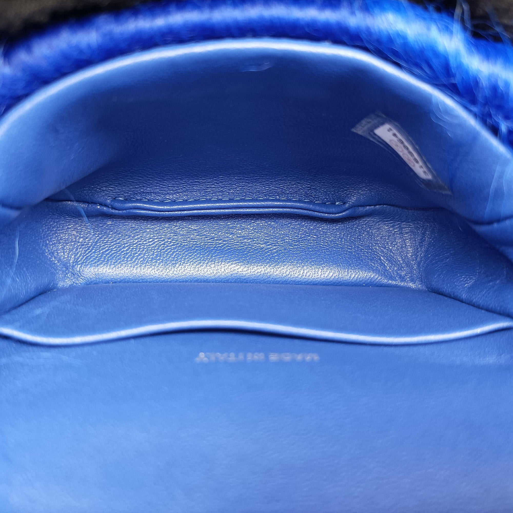Secondhand Chanel Shearling CC Hook Card Holder Blue wool AP2397 handbag | stylenewstar
