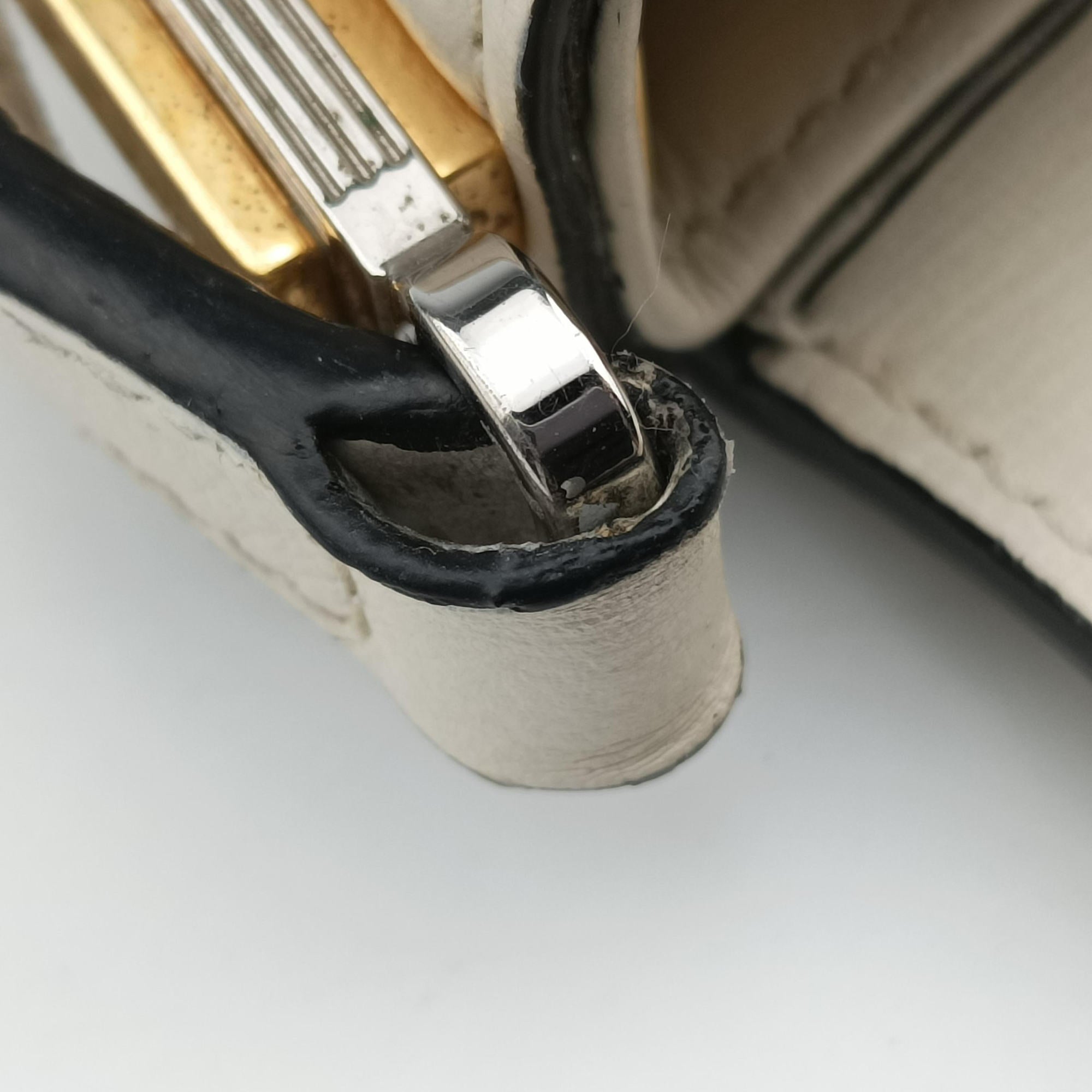Secondhand Gucci Sylvie 1969 Mini White Leather 615965 shoulderbag | stylenewstar
