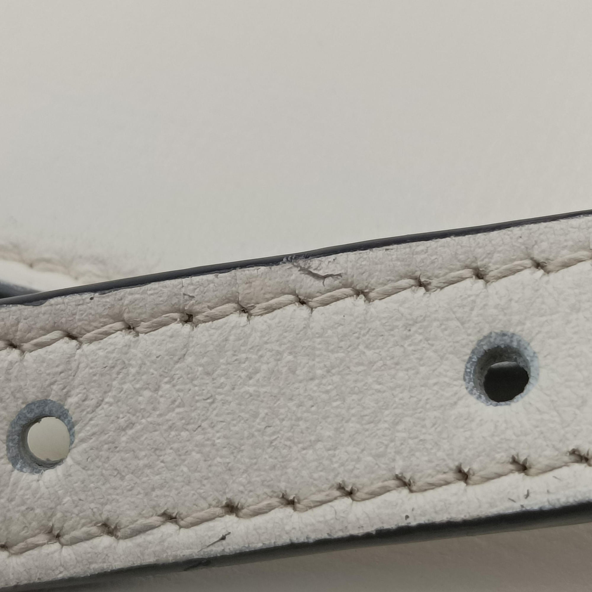 Secondhand Gucci Sylvie 1969 Mini White Leather 615965 shoulderbag | stylenewstar