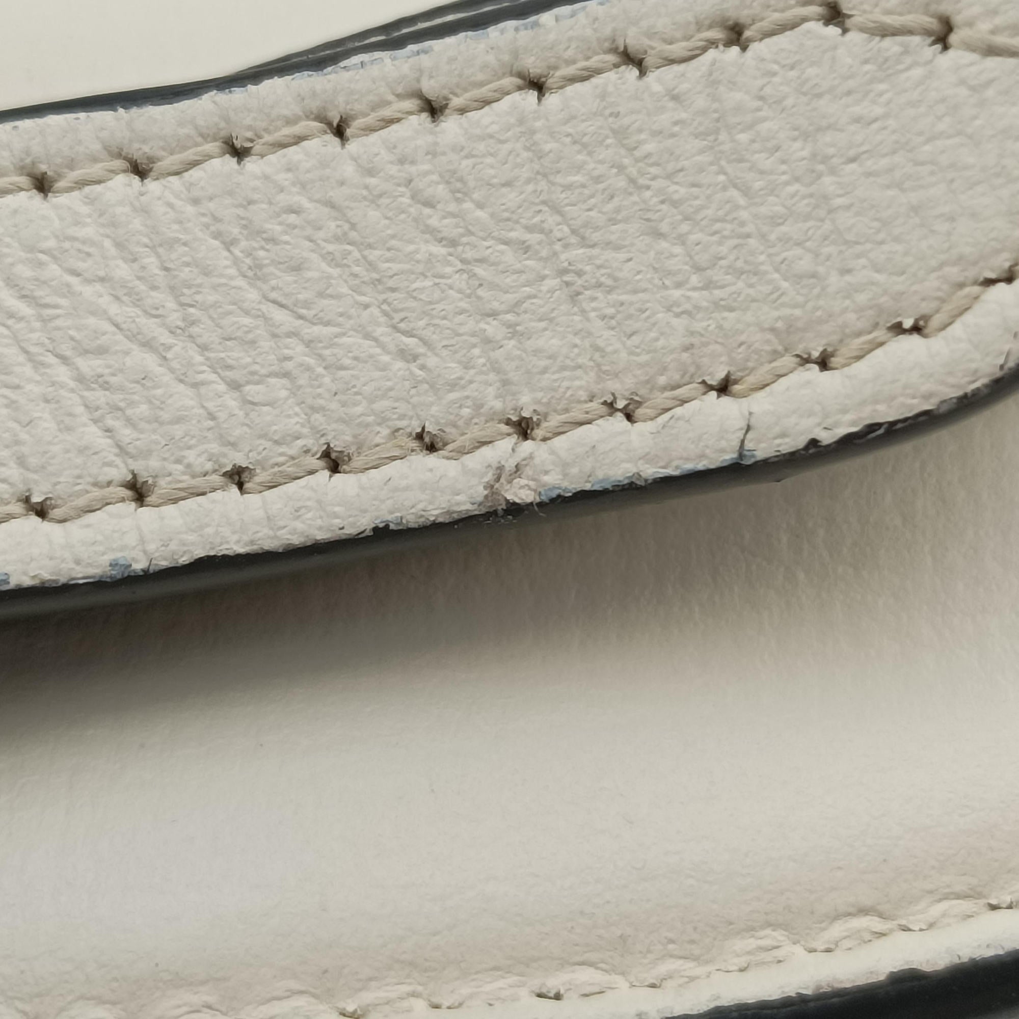 Secondhand Gucci Sylvie 1969 Mini White Leather 615965 shoulderbag | stylenewstar
