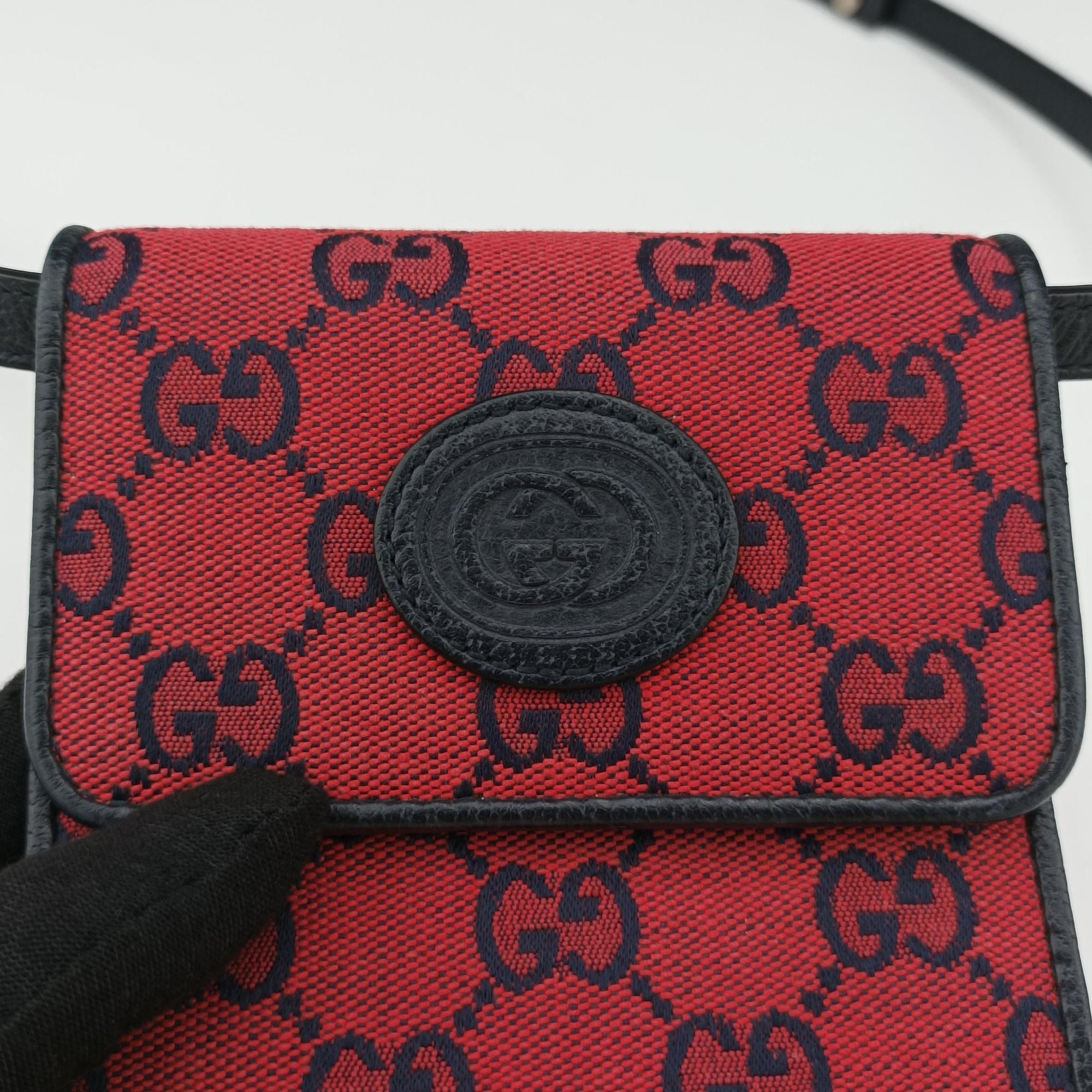 Pre-owned Gucci Interlocking G Red canvas 661109 shoulderbag | stylenewstar