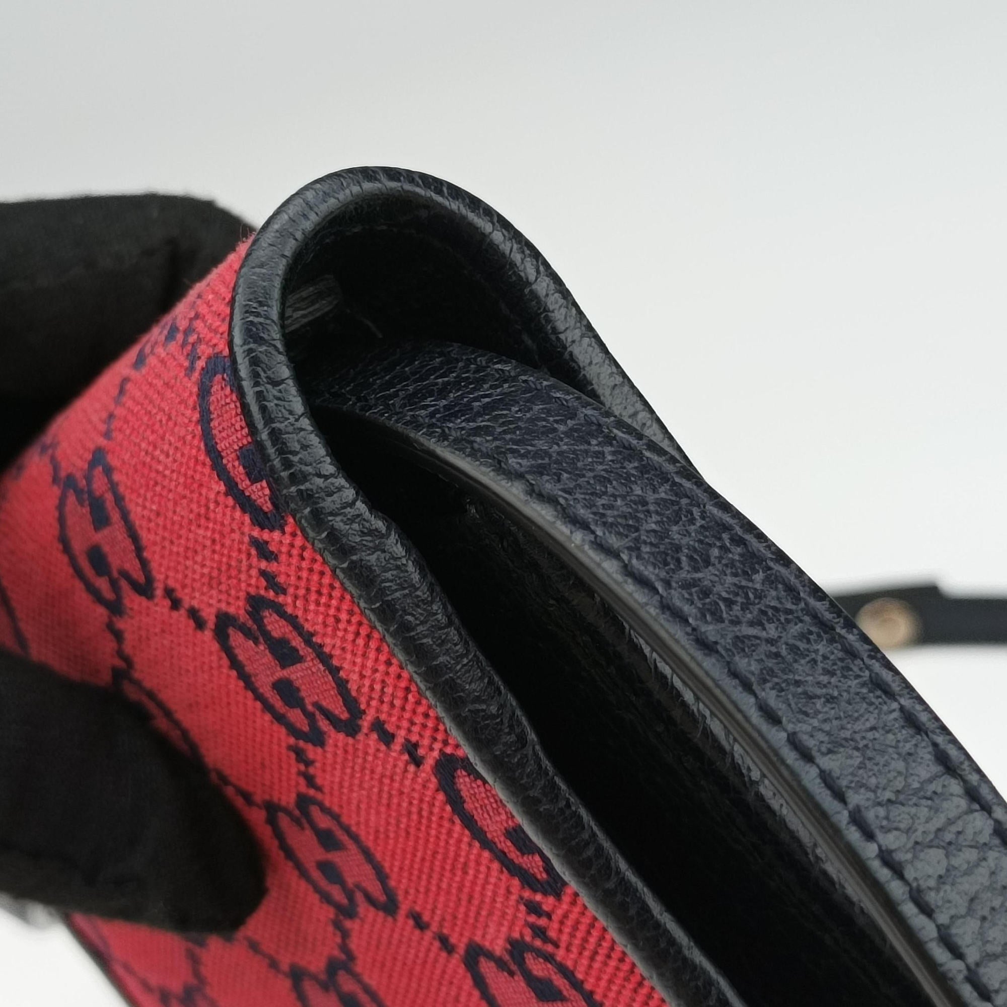 Pre-owned Gucci Interlocking G Red canvas 661109 shoulderbag | stylenewstar