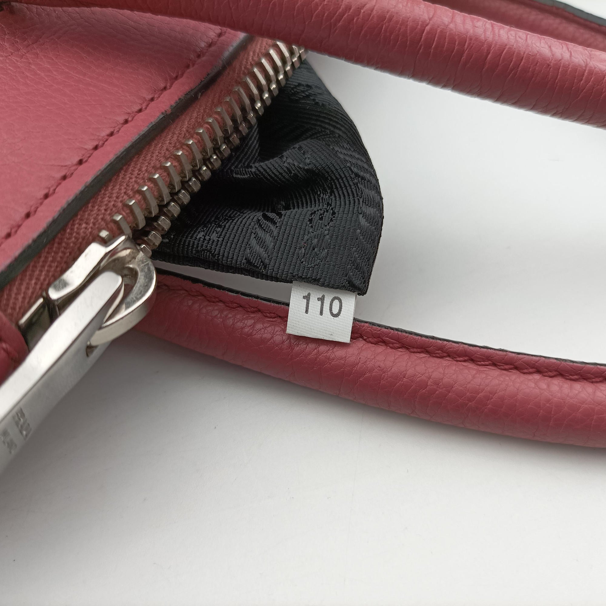 Pre-owned Prada Twin Pocket Winged Tote Pink Leather BN2619 shoulderbag | stylenewstar