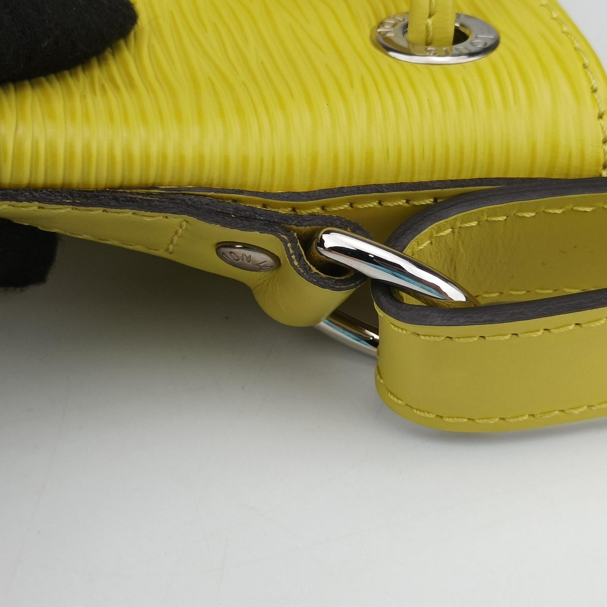 Secondhand Louis Vuitton Petit Noe Pistache Epi M40842 shoulderbag | stylenewstar
