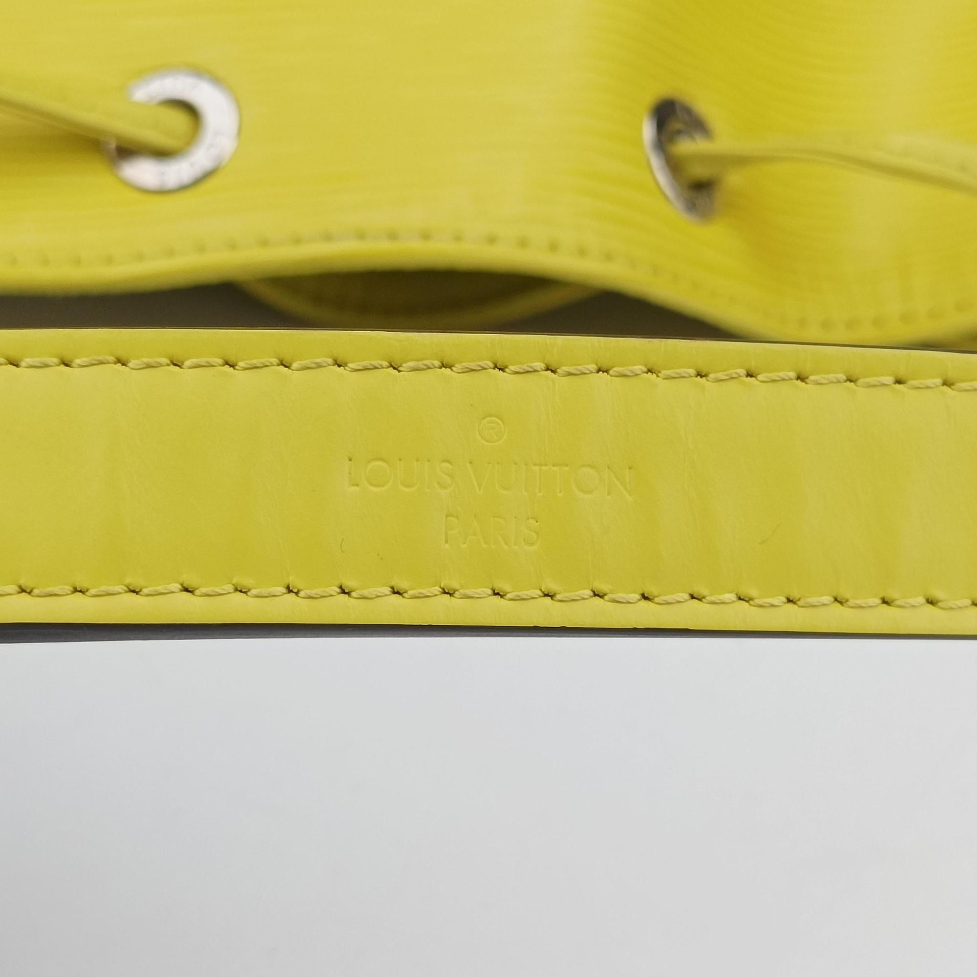 Secondhand Louis Vuitton Petit Noe Pistache Epi M40842 shoulderbag | stylenewstar