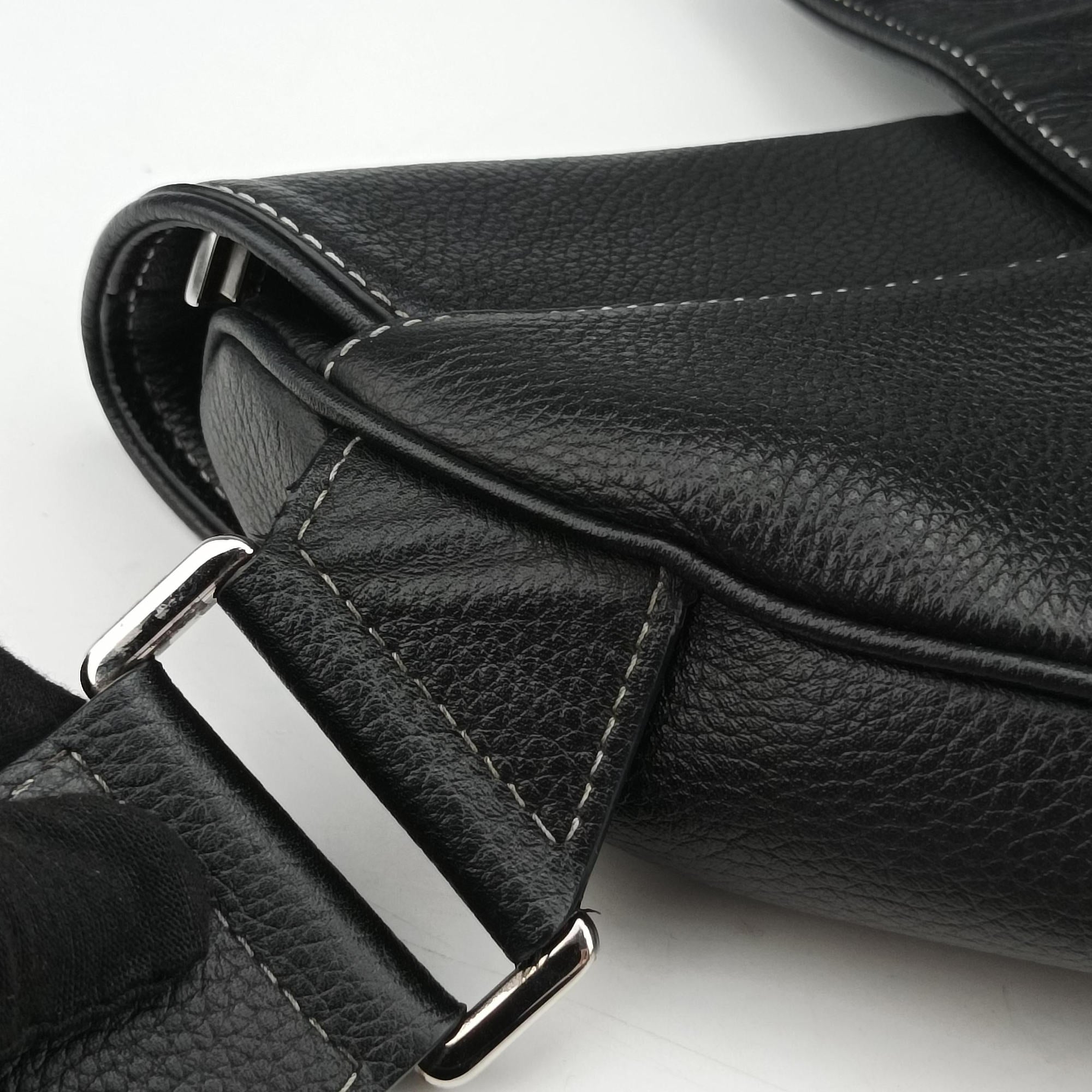 Secondhand Christian Dior Saddle KAWS  Bee Black Leather  bum bag/waist bag | stylenewstar