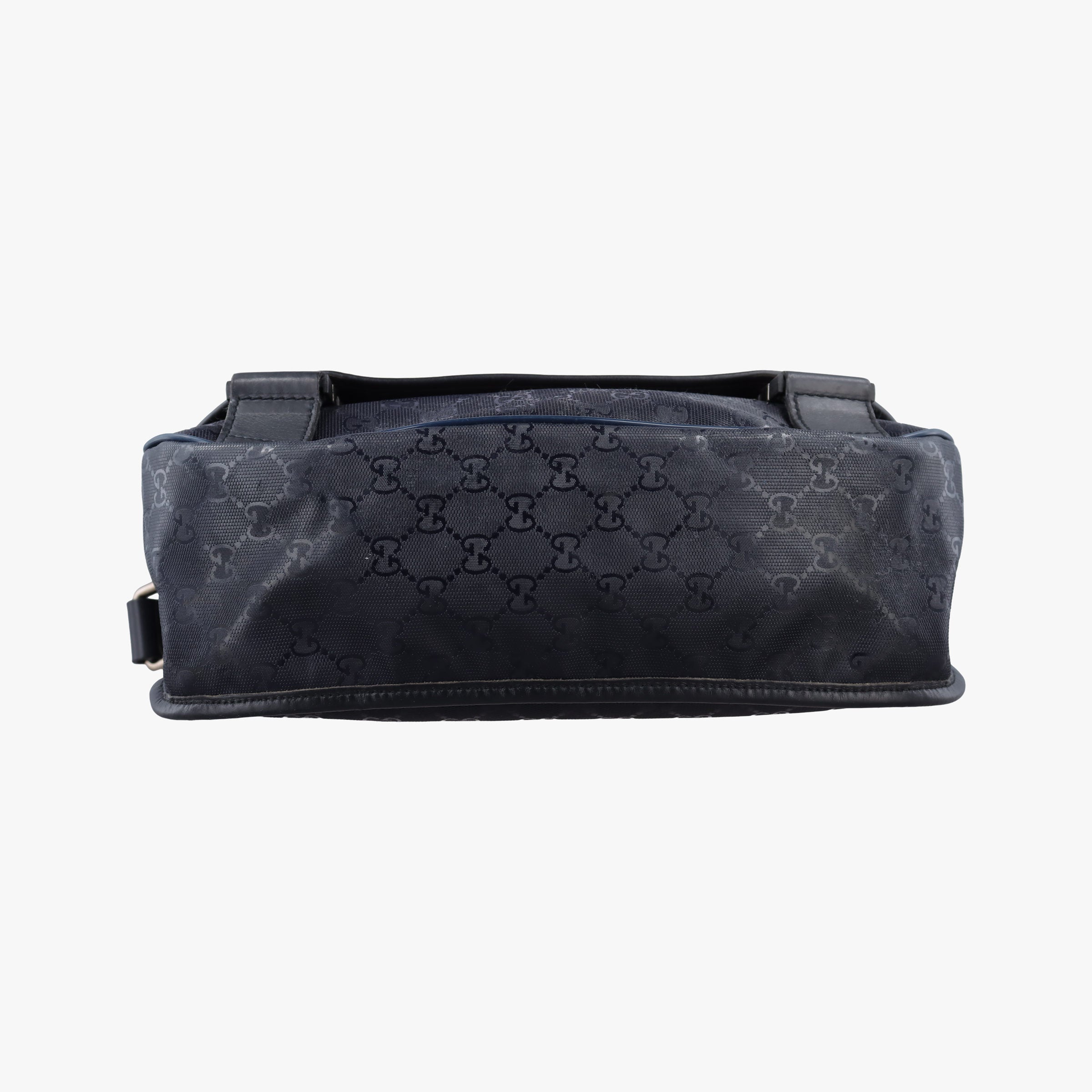 Pre-owned Gucci GG Plus Messenger Black PVC coated canvas 201732 shoulderbag | stylenewstar