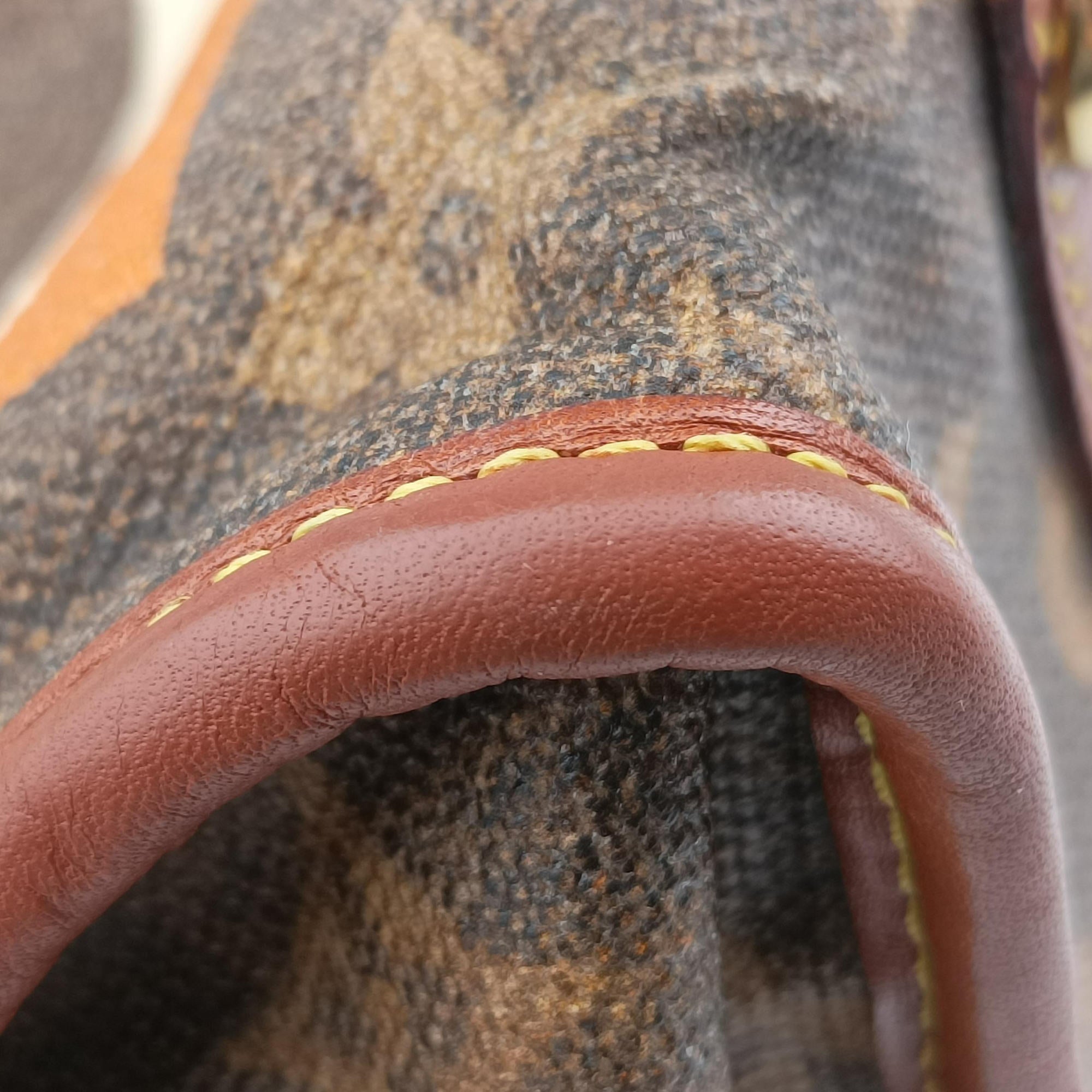 Secondhand Louis Vuitton Monogram Tisse Sac Rayeur PM multicolor Monogram Tisse Canvas M56386 shoulderbag | stylenewstar