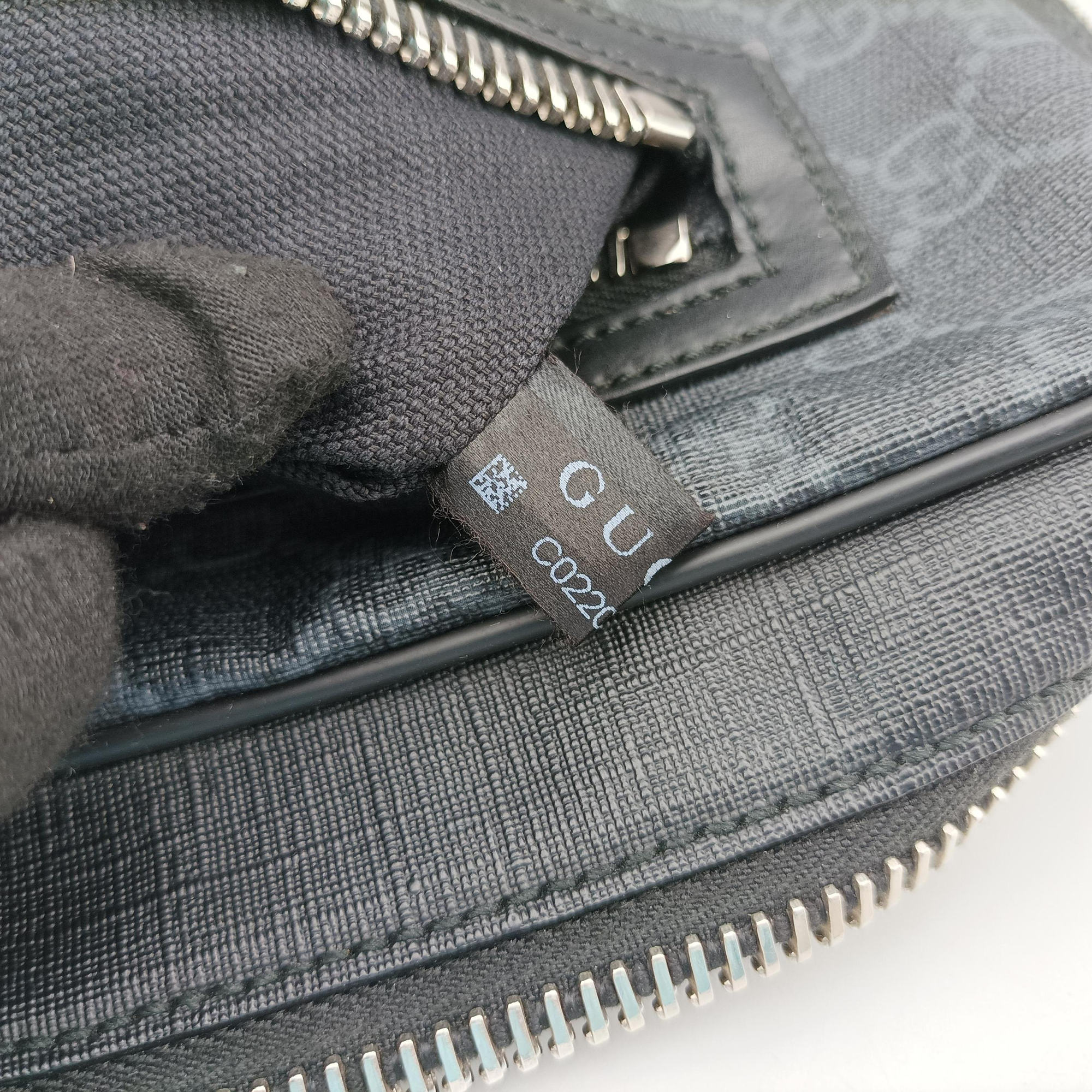 Pre-owned Gucci GG Supreme Navy x Black PVC coated canvas 478325 bum bag/waist bag | stylenewstar