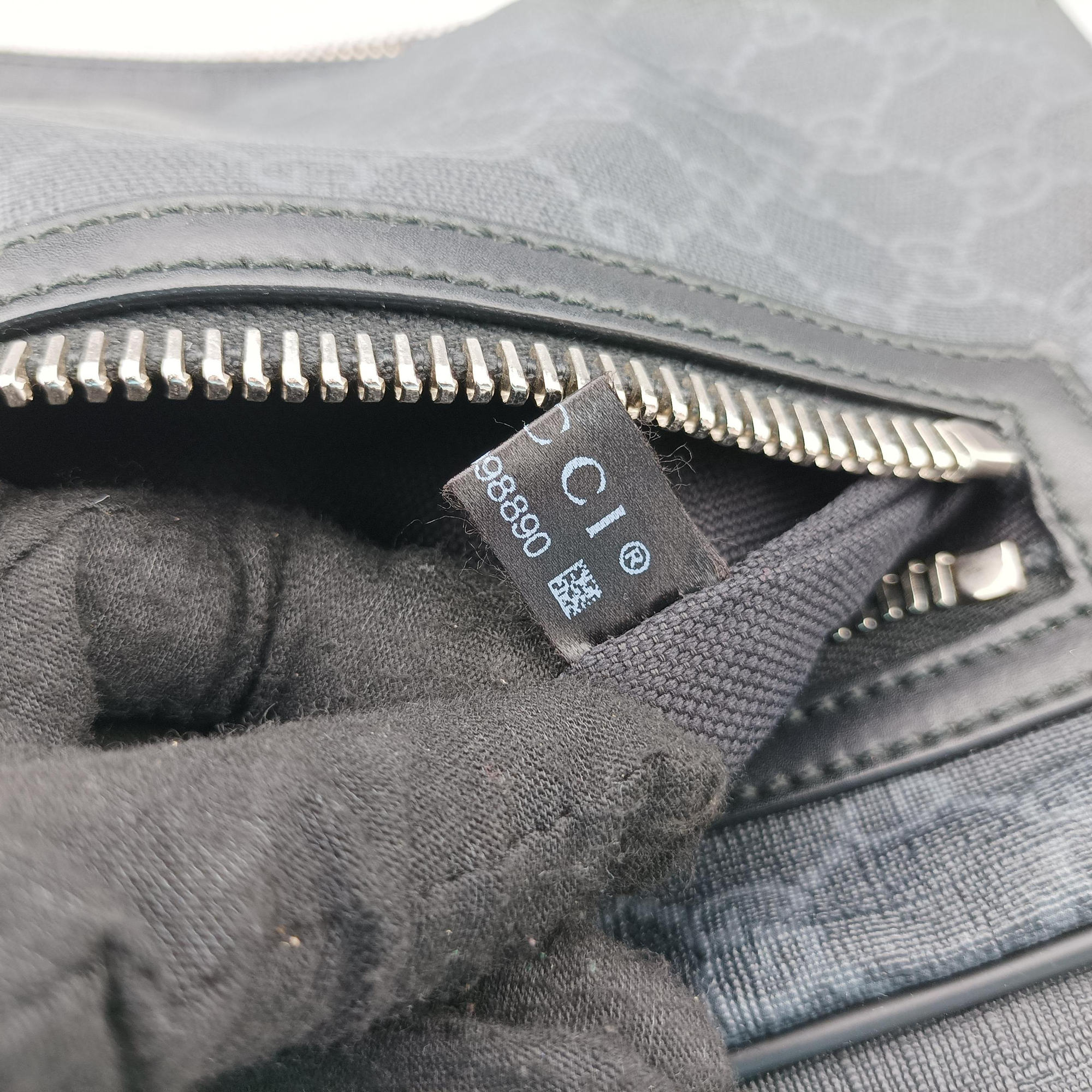 Pre-owned Gucci GG Supreme Navy x Black PVC coated canvas 478325 bum bag/waist bag | stylenewstar