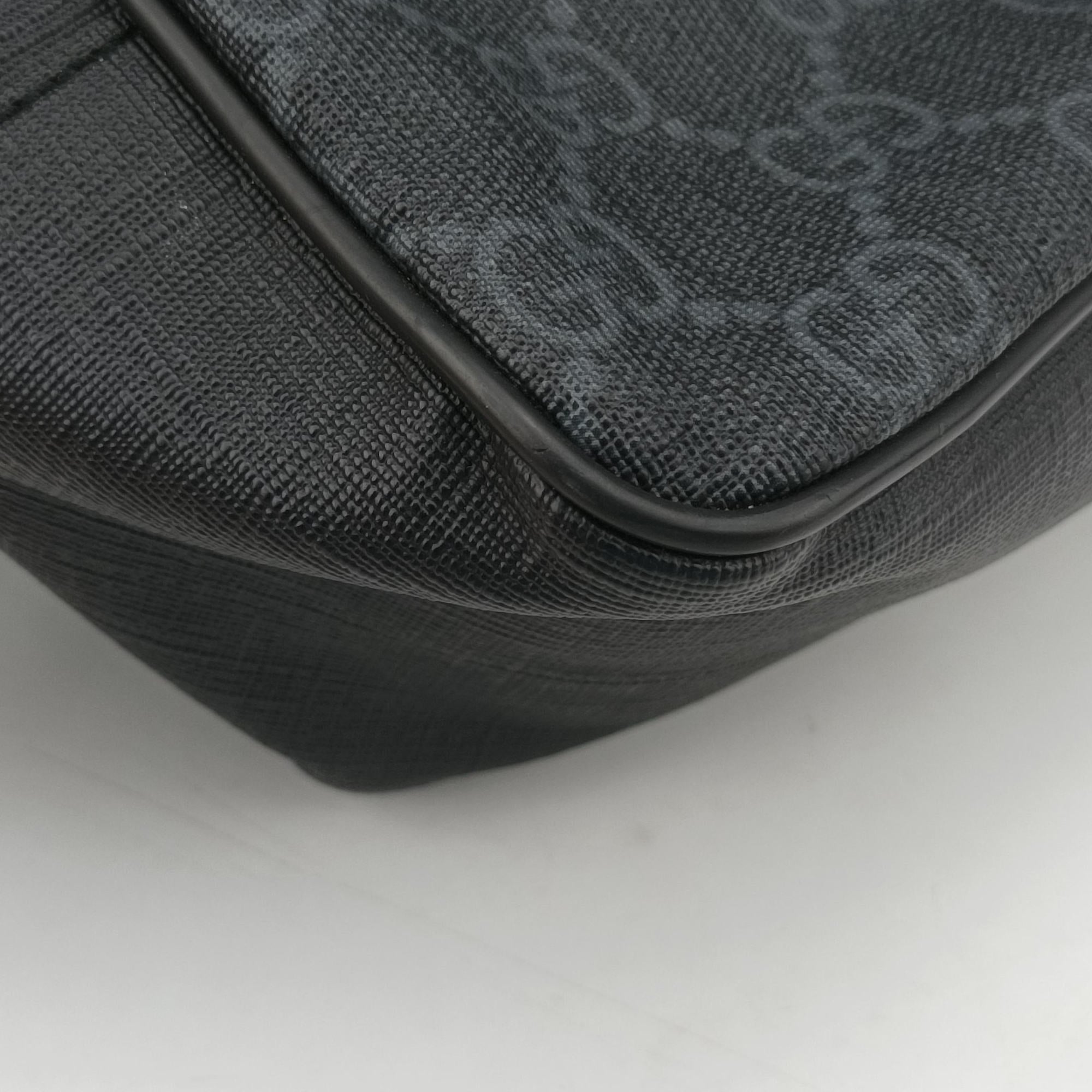 Pre-owned Gucci GG Supreme Navy x Black PVC coated canvas 478325 bum bag/waist bag | stylenewstar
