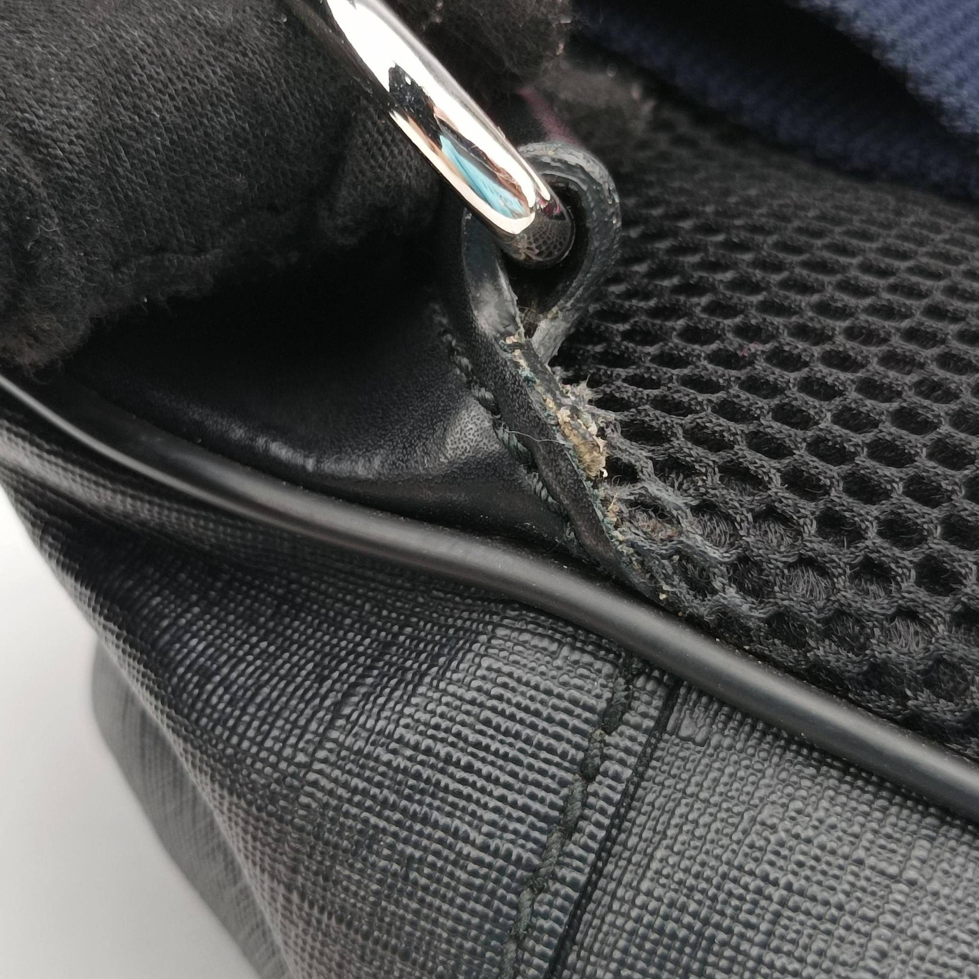Pre-owned Gucci GG Supreme Navy x Black PVC coated canvas 478325 bum bag/waist bag | stylenewstar