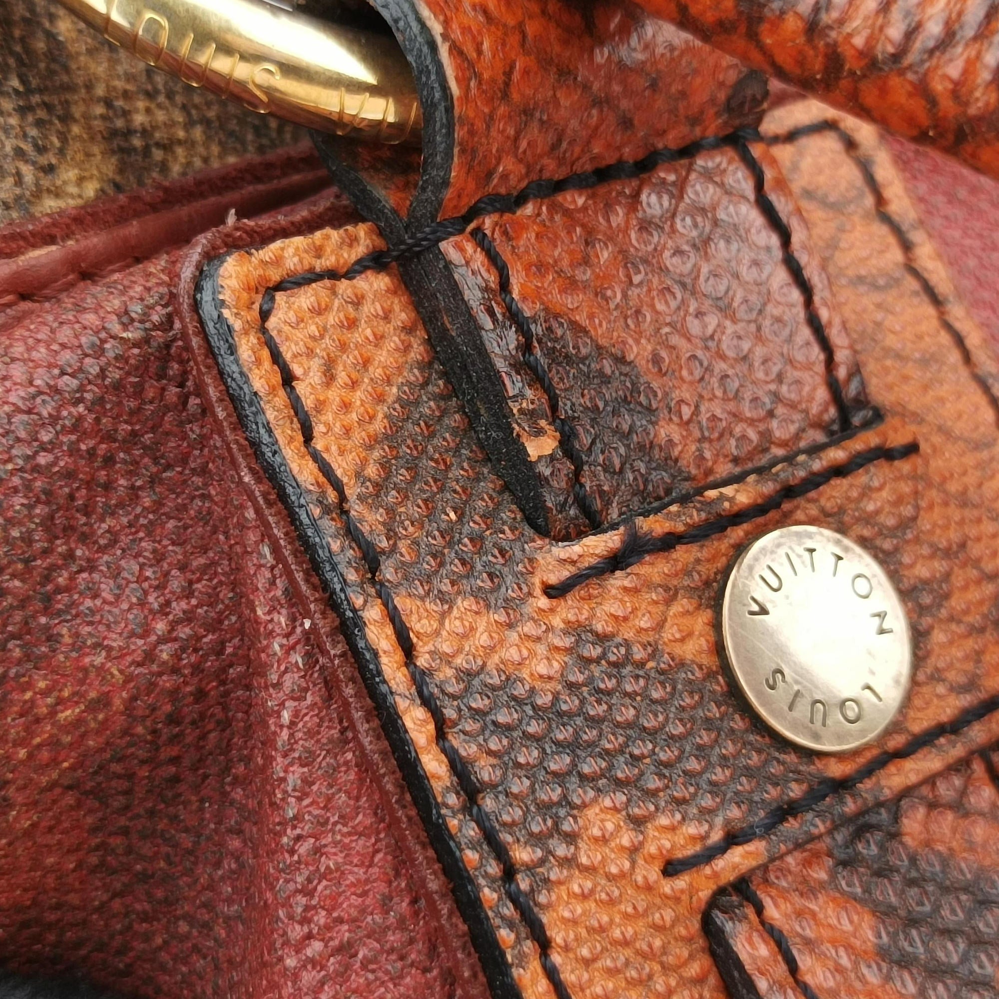 Pre-owned Louis Vuitton Man Crazy rouge×multicolor Monogram Jokes M95737 handbag | stylenewstar