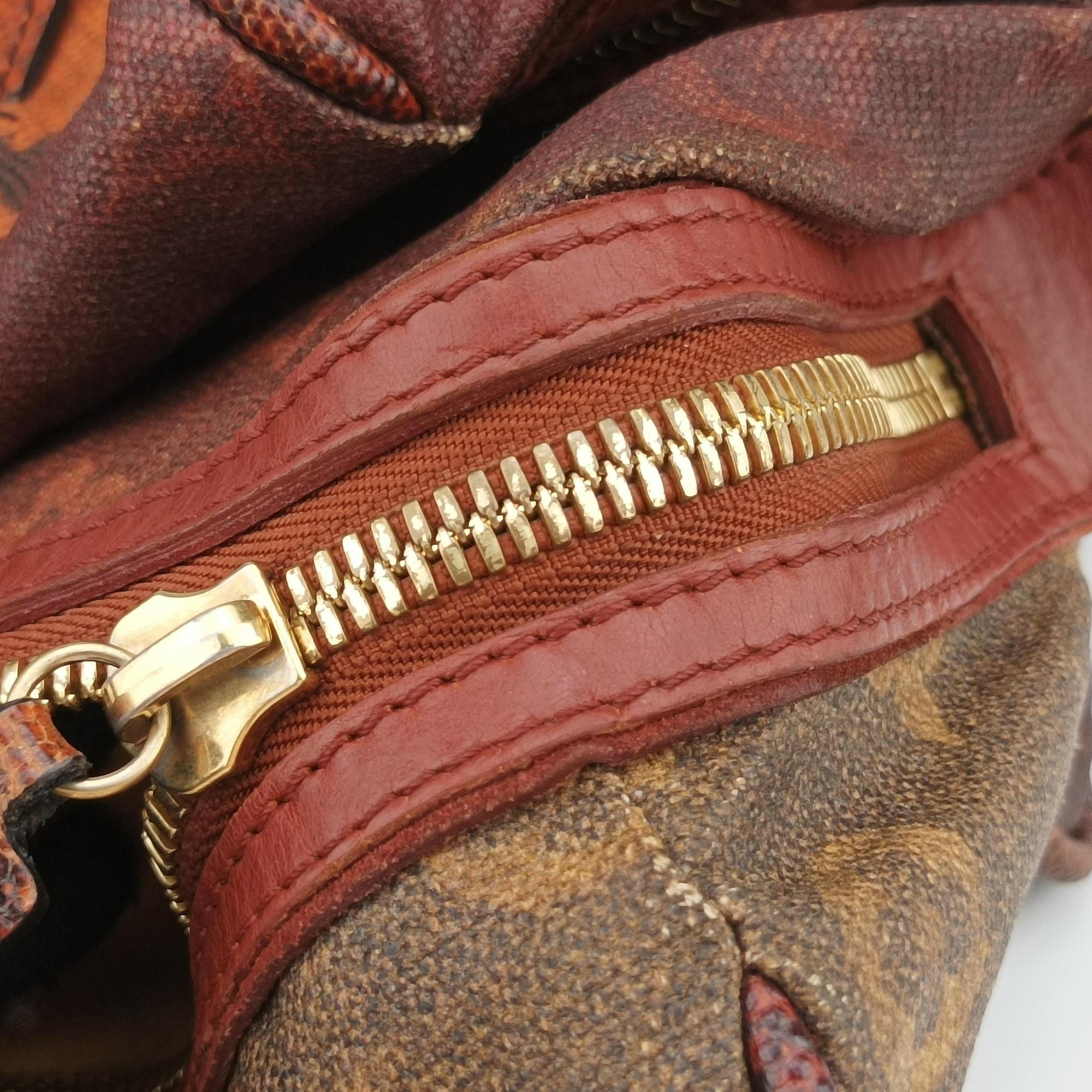 Pre-owned Louis Vuitton Man Crazy rouge×multicolor Monogram Jokes M95737 handbag | stylenewstar