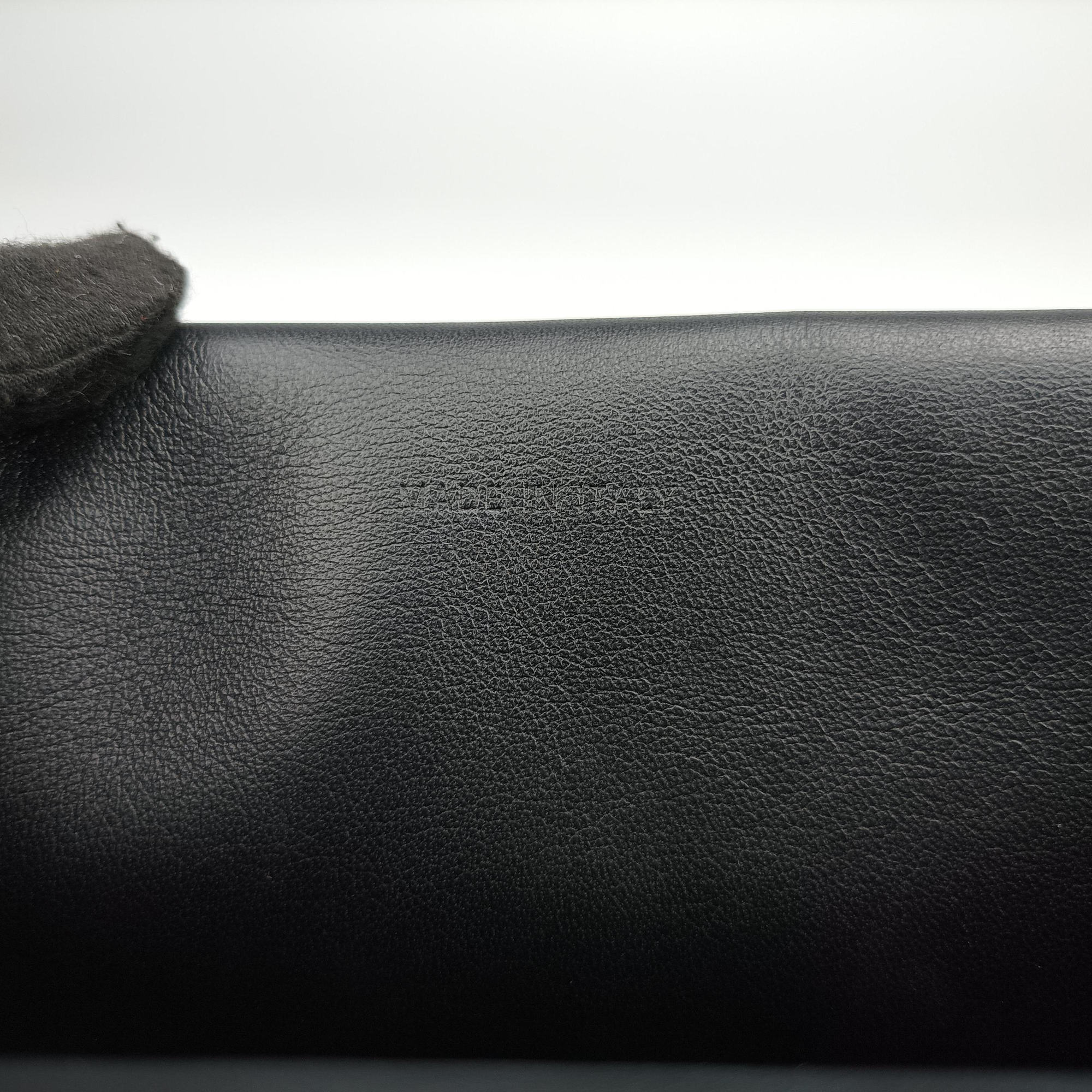 Pre-owned Christian Dior Be Dior Black × Rose Red Leather  shoulderbag | stylenewstar