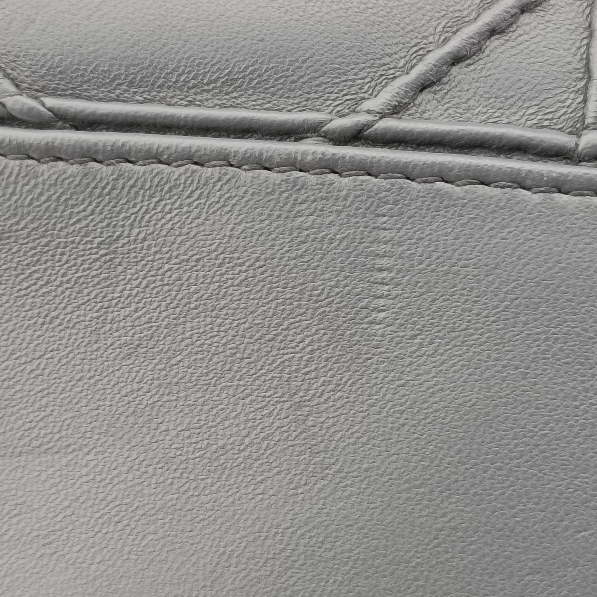 Secondhand Christian Dior granville Gray × Pink lambskin  shoulderbag | stylenewstar