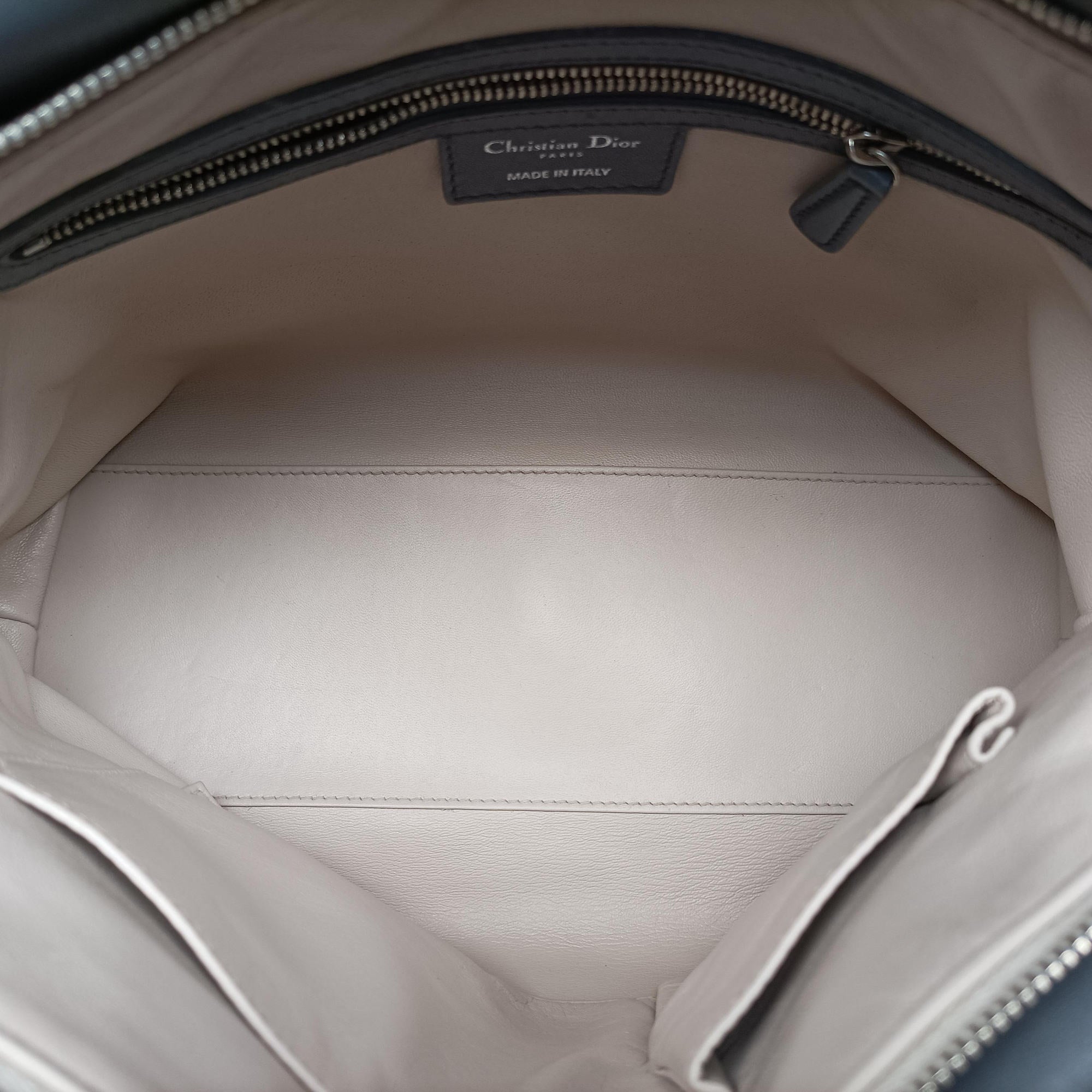 Secondhand Christian Dior granville Gray × Pink lambskin  shoulderbag | stylenewstar