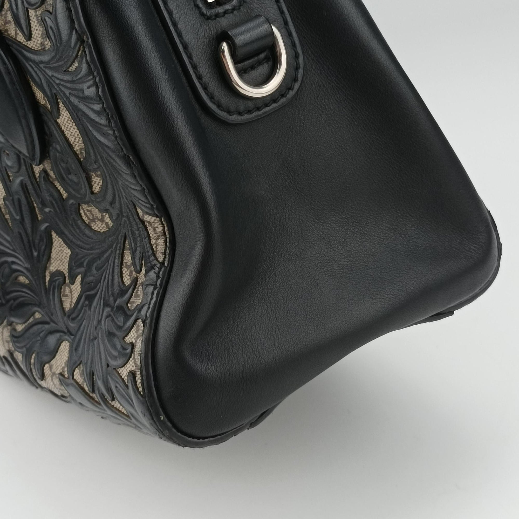 Pre-owned Gucci Arabesque Boston Beige×Black PVC coated canvas×Leather 409529 shoulderbag | stylenewstar
