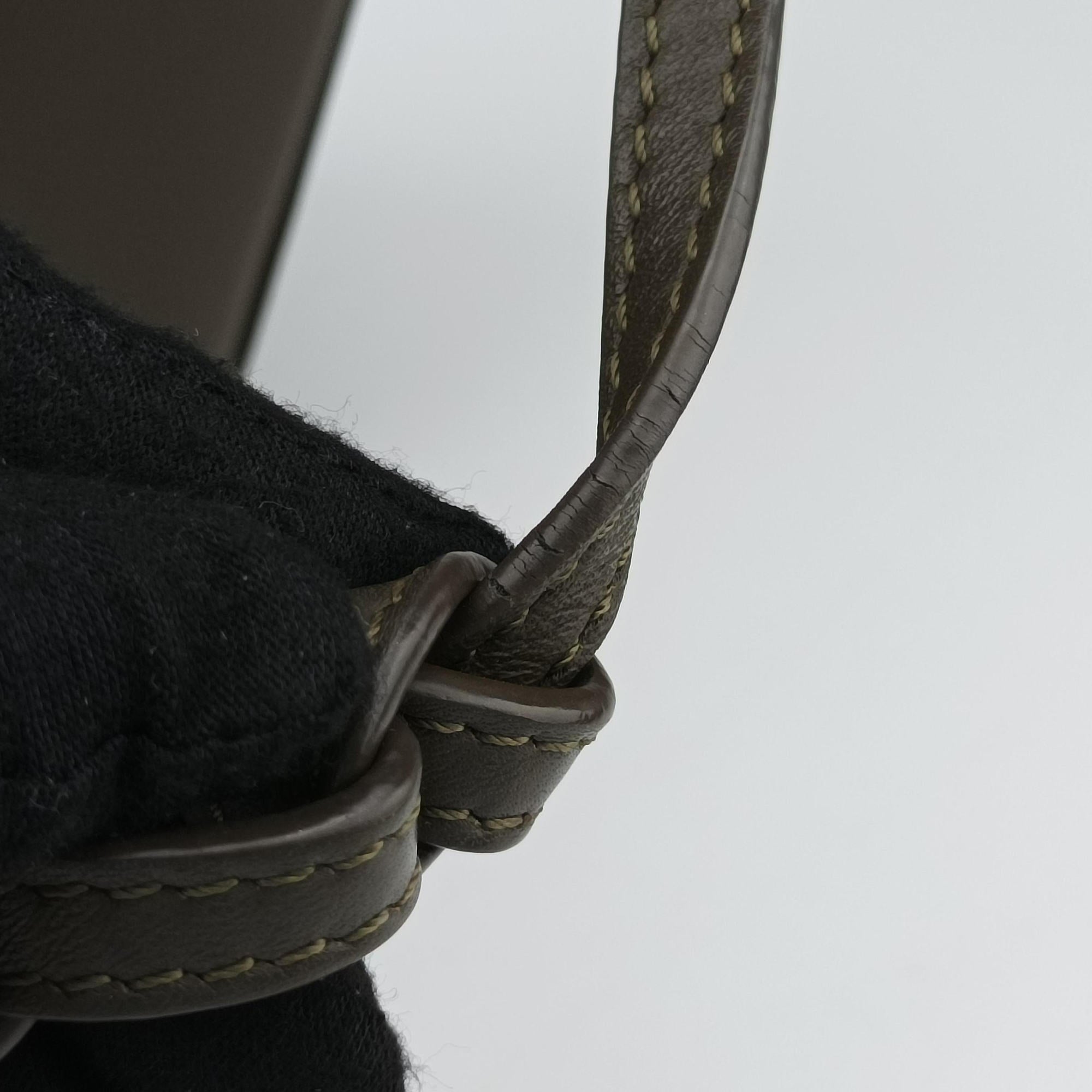 Secondhand Loewe Hammock Hobo Clay Green leather  shoulderbag | stylenewstar
