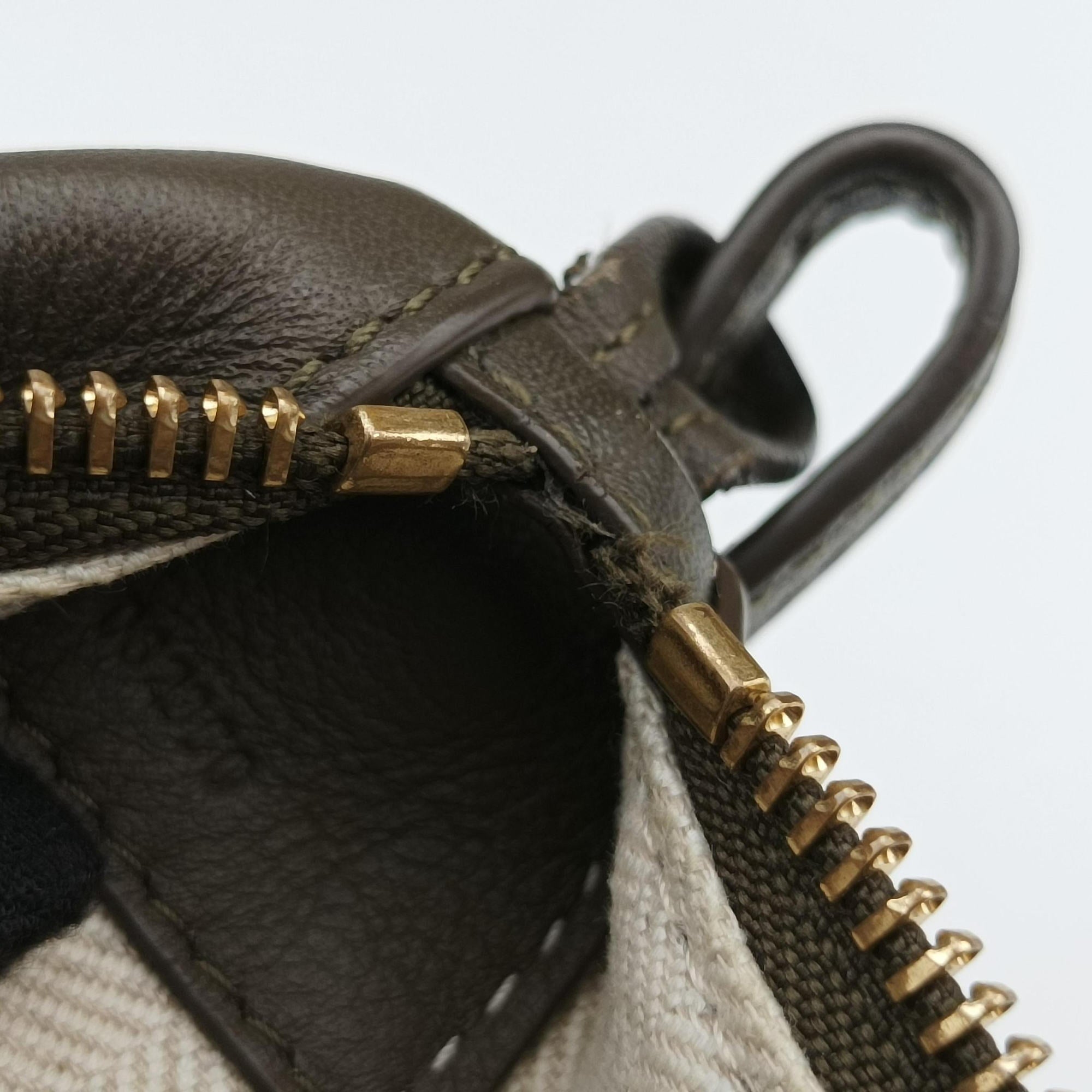Secondhand Loewe Hammock Hobo Clay Green leather  shoulderbag | stylenewstar
