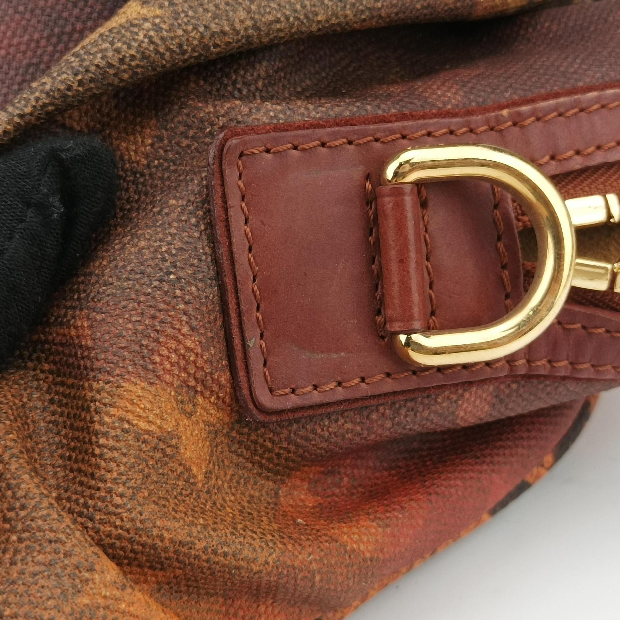 Pre-owned Louis Vuitton Man Crazy rouge×multicolor Monogram Jokes M95737 handbag | stylenewstar