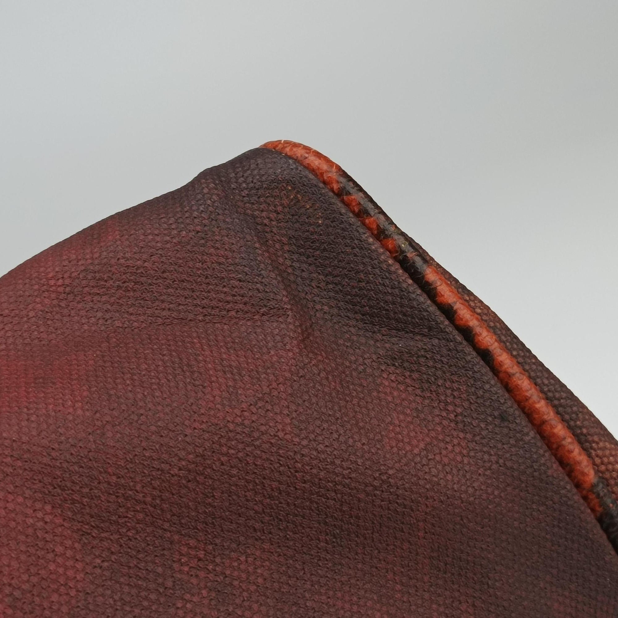 Pre-owned Louis Vuitton Man Crazy rouge×multicolor Monogram Jokes M95737 handbag | stylenewstar