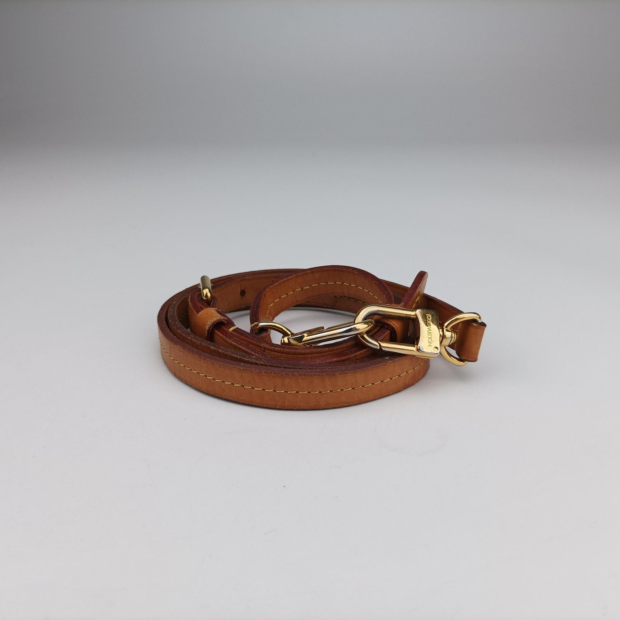 Pre-owned Louis Vuitton Turen PM brown Monogram Canvas M48813 shoulderbag | stylenewstar