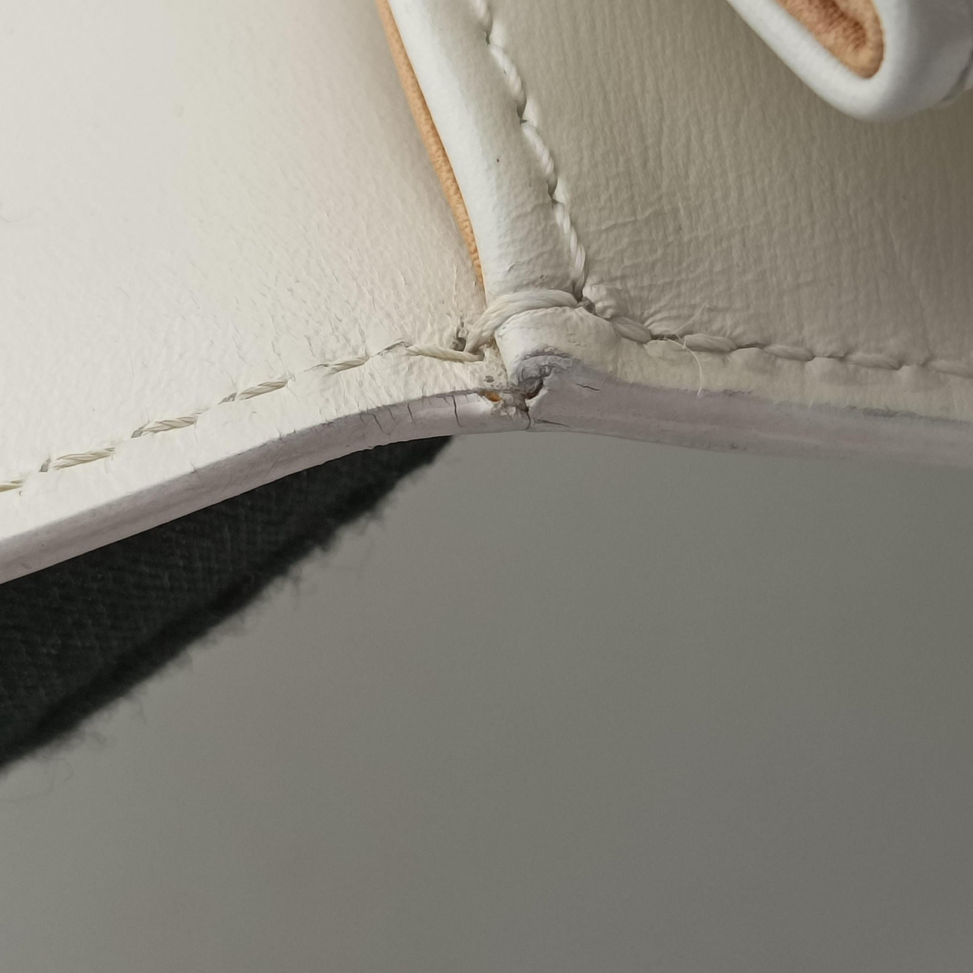 Pre-owned Delvaux Brillant White Leather  shoulderbag | stylenewstar