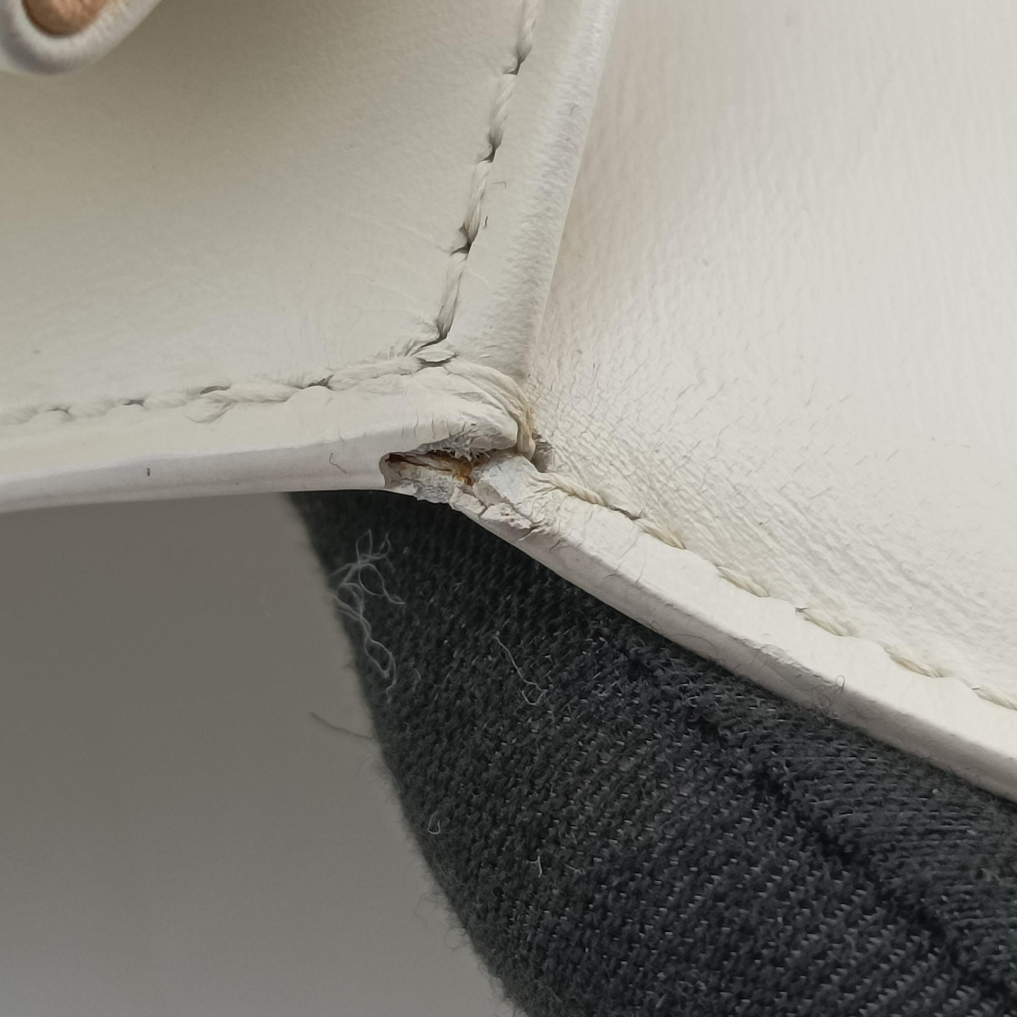 Pre-owned Delvaux Brillant White Leather  shoulderbag | stylenewstar