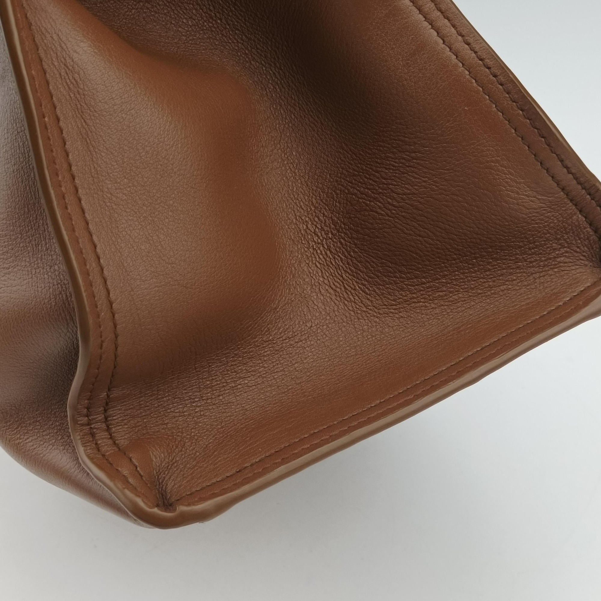 Secondhand Yves Saint Laurent Y Ligne Petit Cabas Brown Leather 311210 shoulderbag | stylenewstar