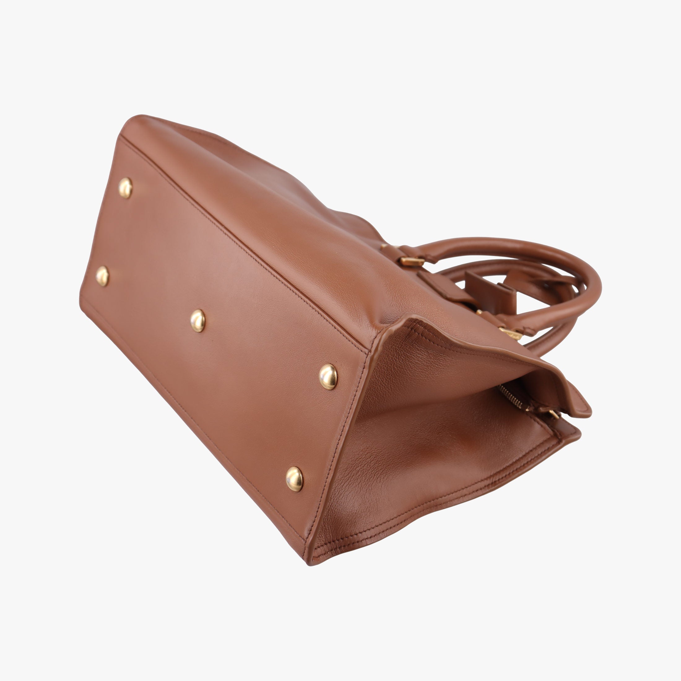 Secondhand Yves Saint Laurent Y Ligne Petit Cabas Brown Leather 311210 shoulderbag | stylenewstar