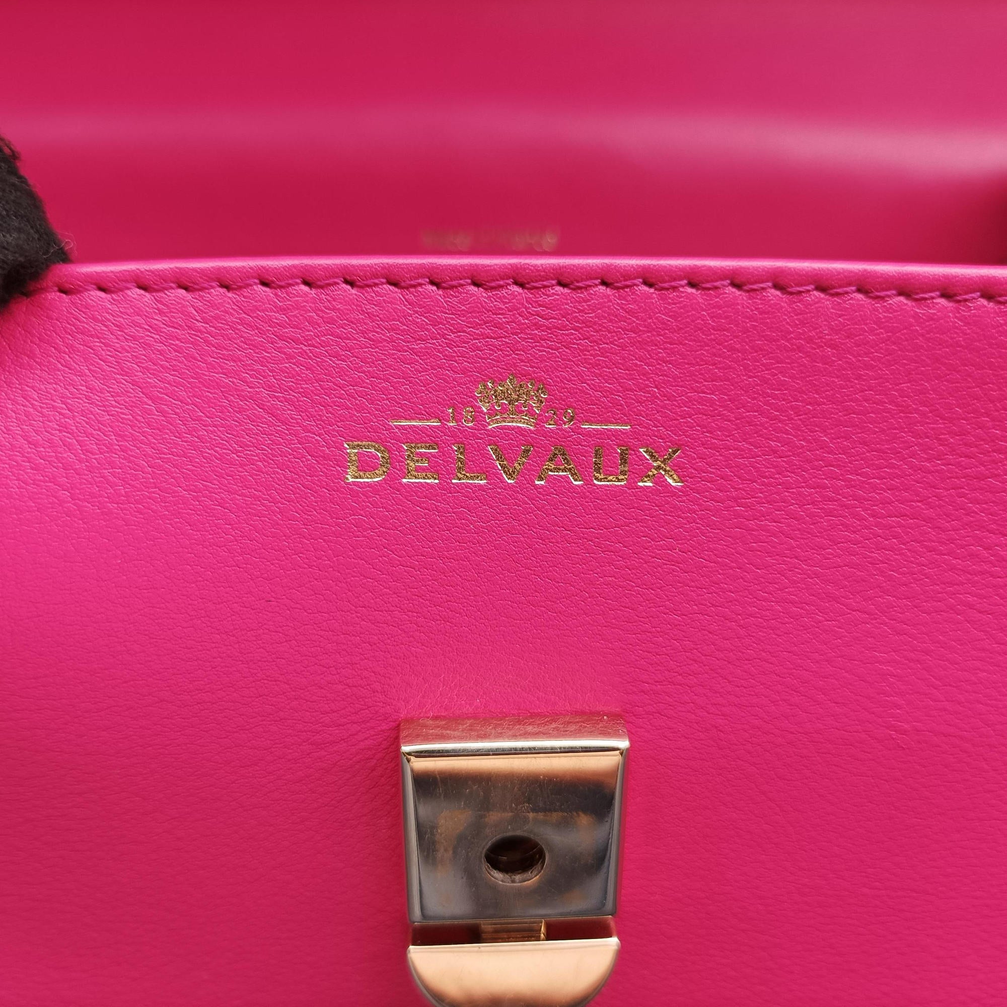 Pre-owned Delvaux Tampete Rose Leather  shoulderbag | stylenewstar