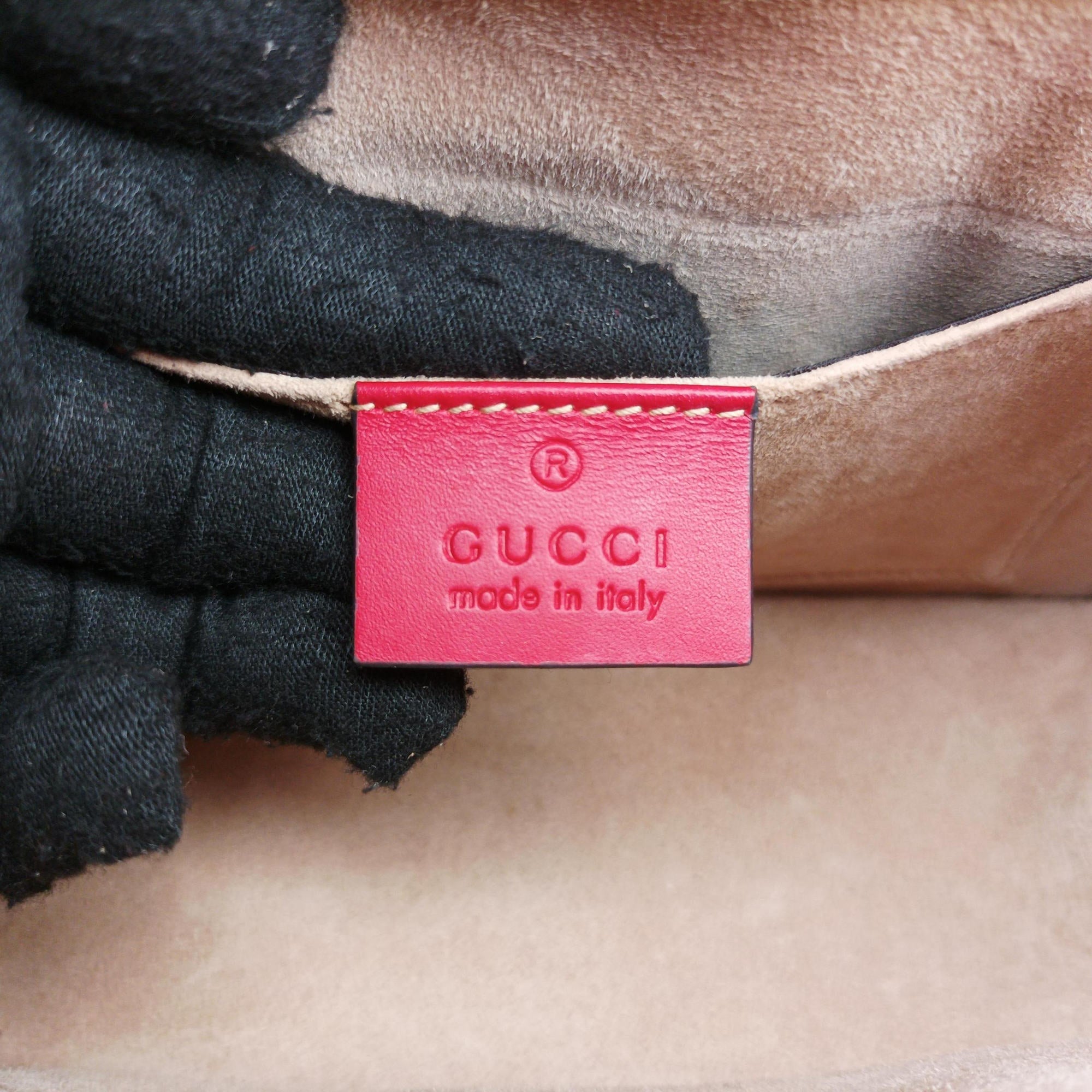 Pre-owned Gucci Sylvie Red Leather 470270 shoulderbag | stylenewstar