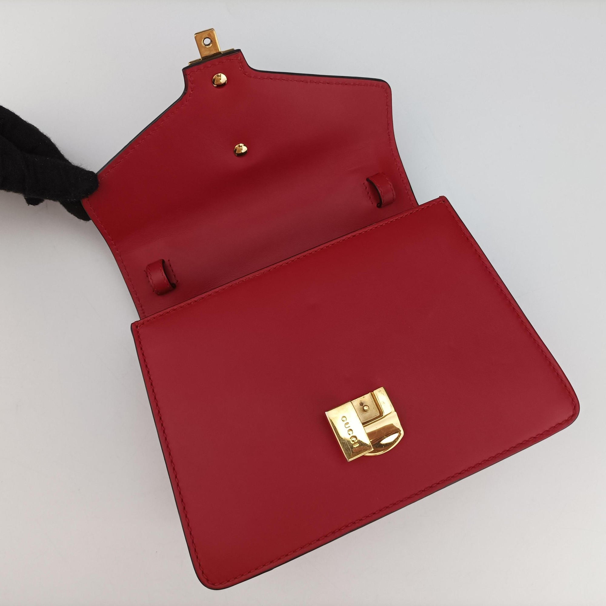 Pre-owned Gucci Sylvie Red Leather 470270 shoulderbag | stylenewstar