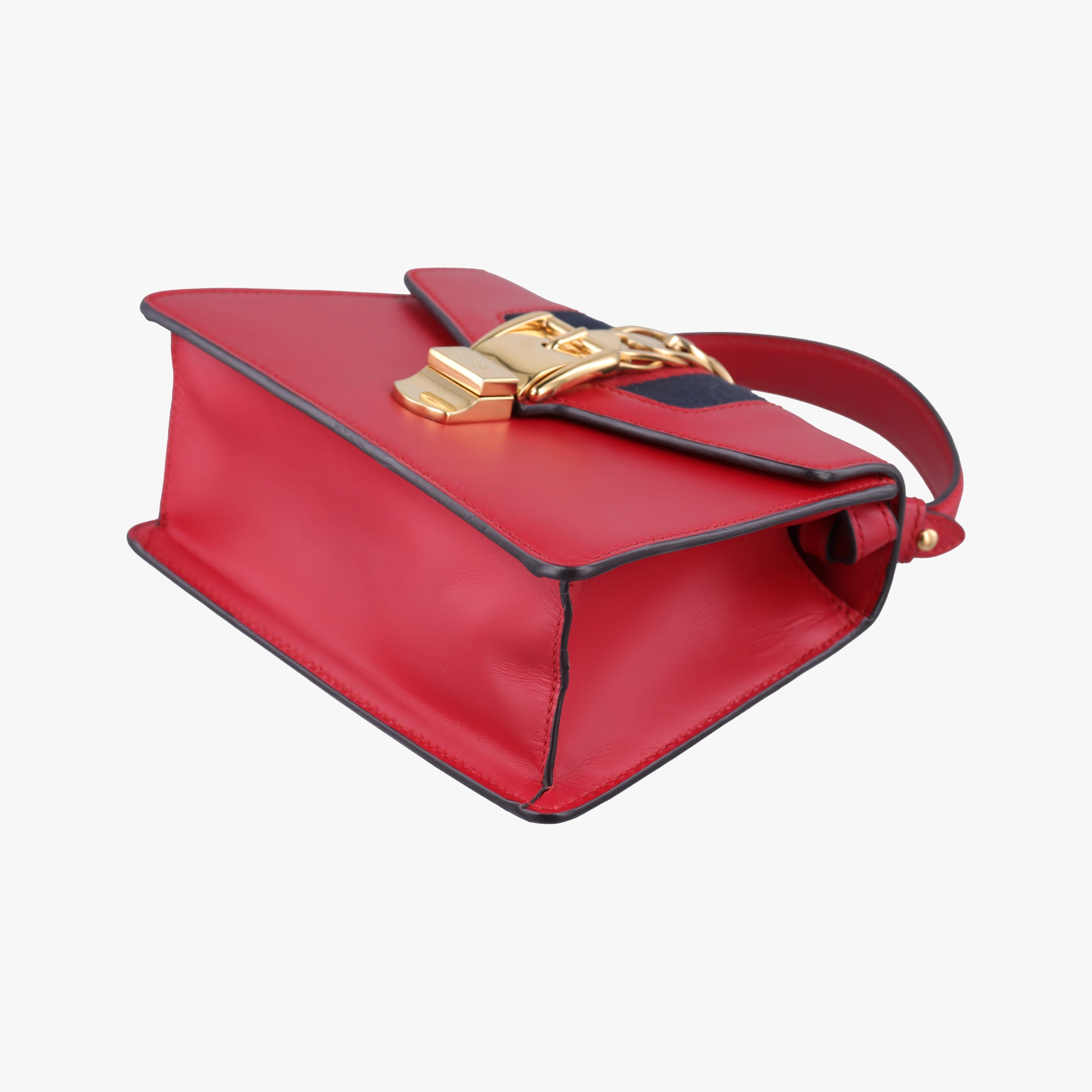 Pre-owned Gucci Sylvie Red Leather 470270 shoulderbag | stylenewstar