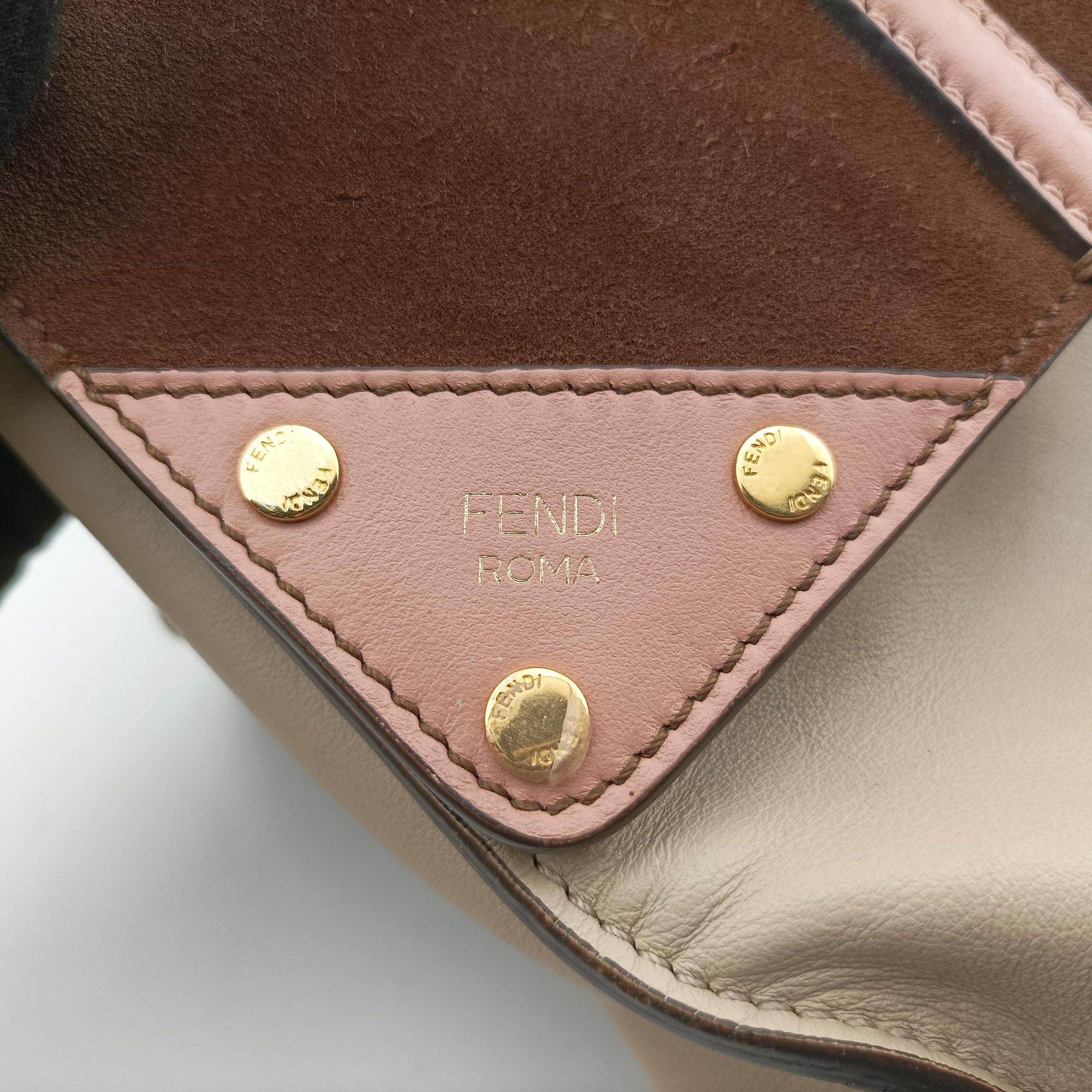 Pre-owned Fendi Flip Beige×Pink×Brown Leather×Suede 8BT303 shoulderbag | stylenewstar