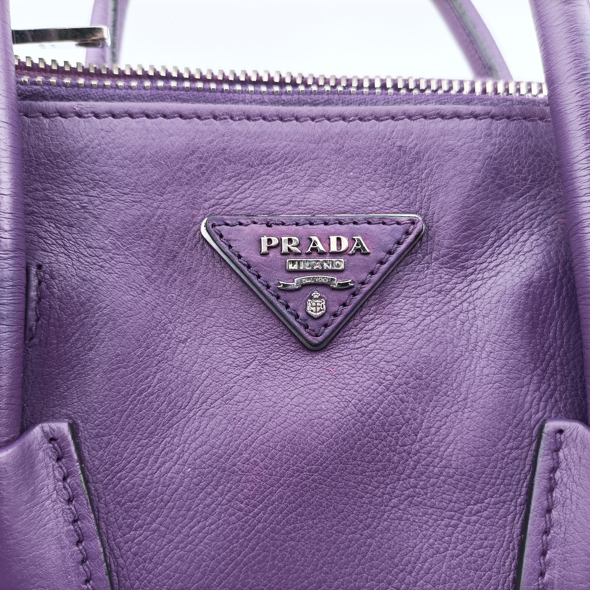 Pre-owned Prada Twin Pocket Winged Tote Purple Leather BN2619 shoulderbag | stylenewstar