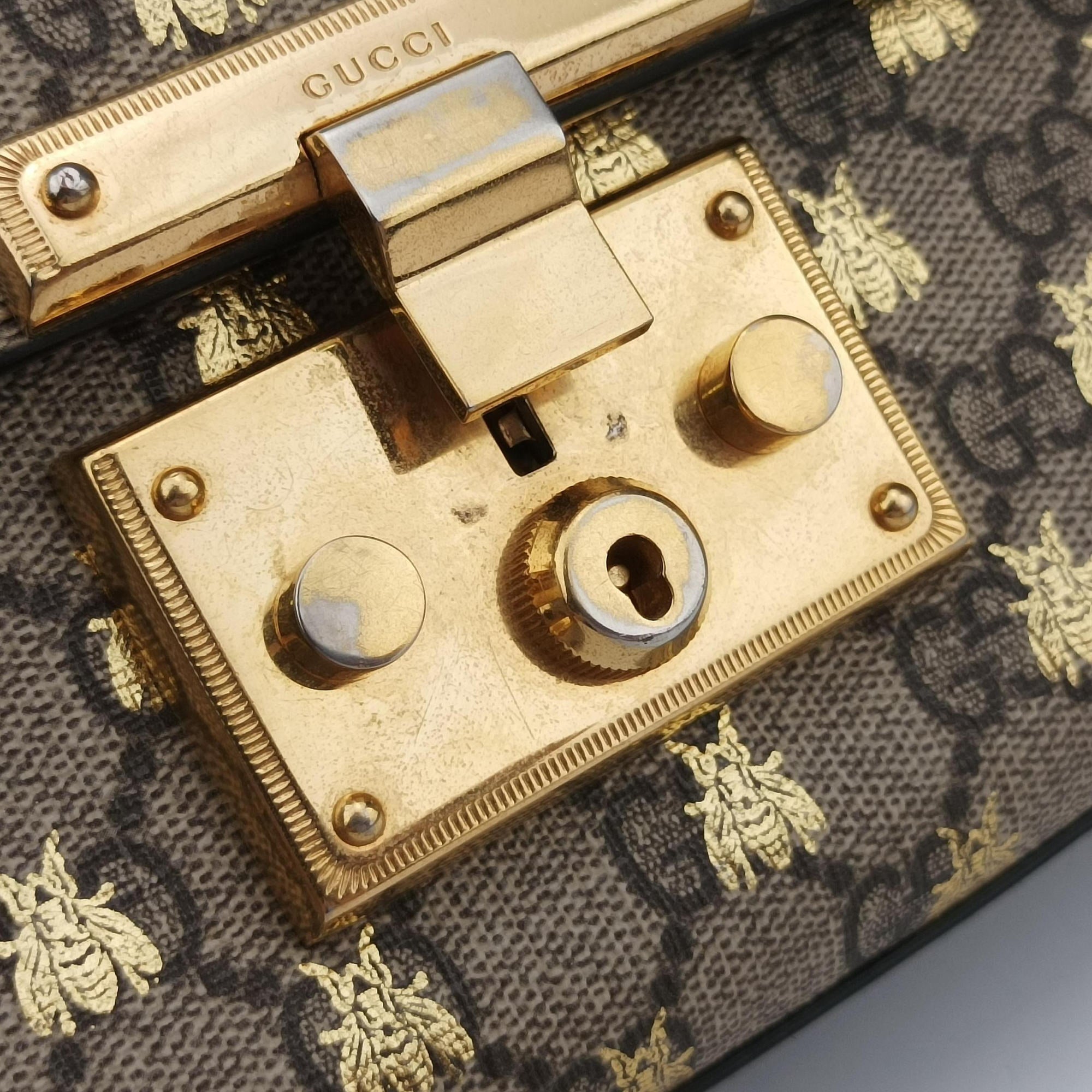 Vintage Gucci Padlock beige×black PVC coated canvas×Leather 409487 shoulderbag | stylenewstar